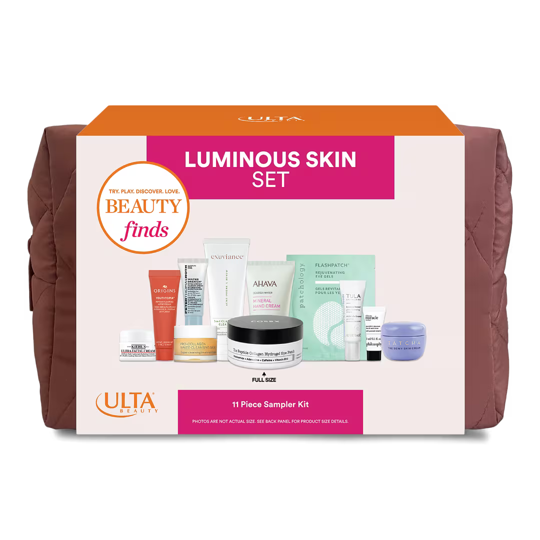 Set de skincare con productos de COSRX, Tatcha y Peter Thomas Roth