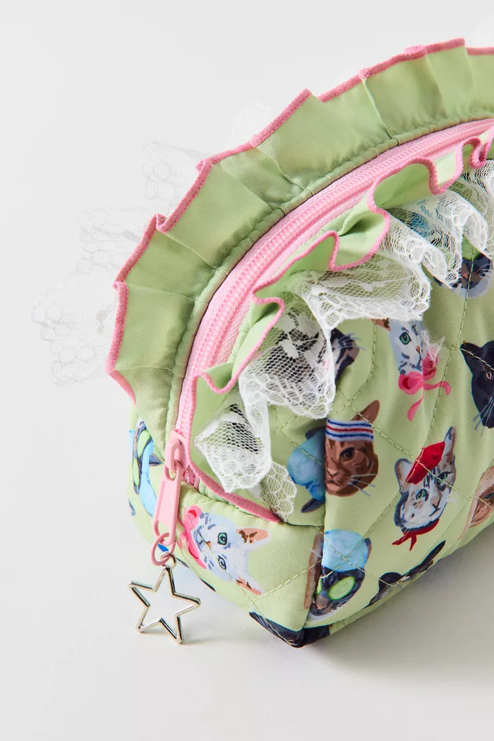 #color_UO Funky Cats