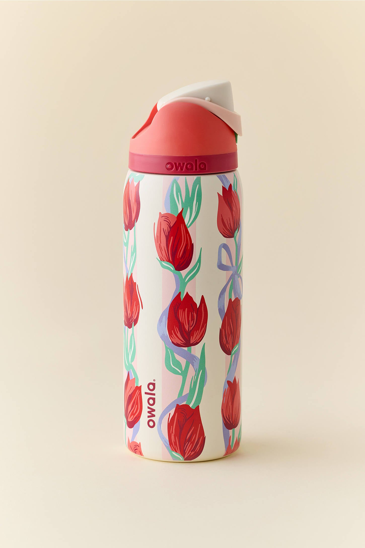 Owala UO Exclusive FreeSip 32 oz Water Bottle