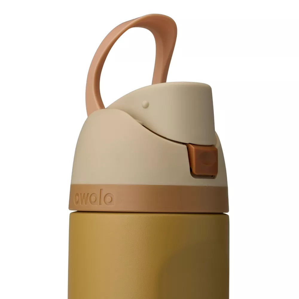 Owala With Magnolia Special Edition FreeSip Water Bottle 24 Oz