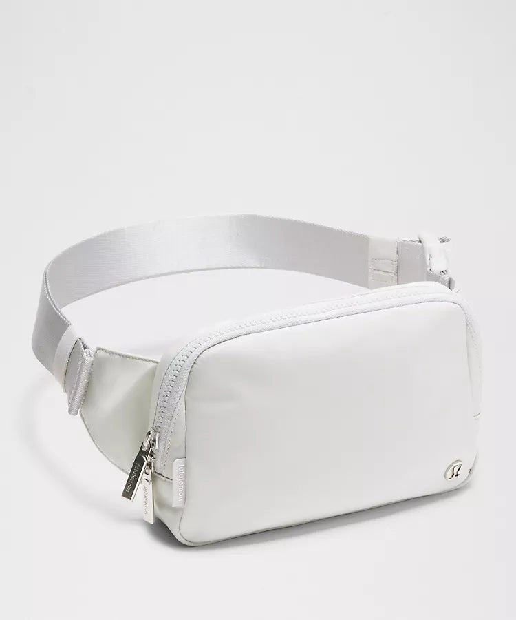 Everywhere Belt Bag Large 2L