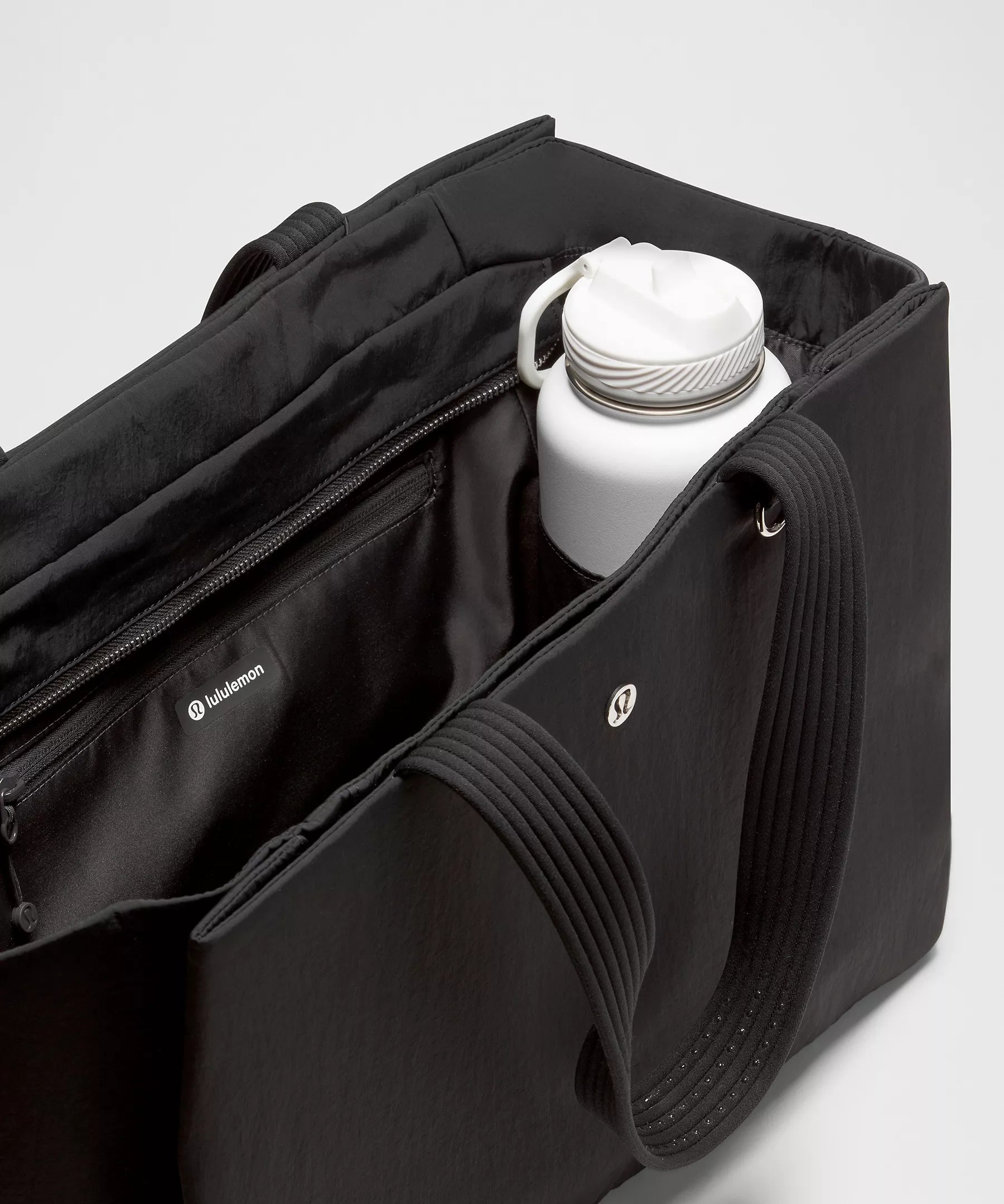 #color_LL Black/Graphite Grey/Silver