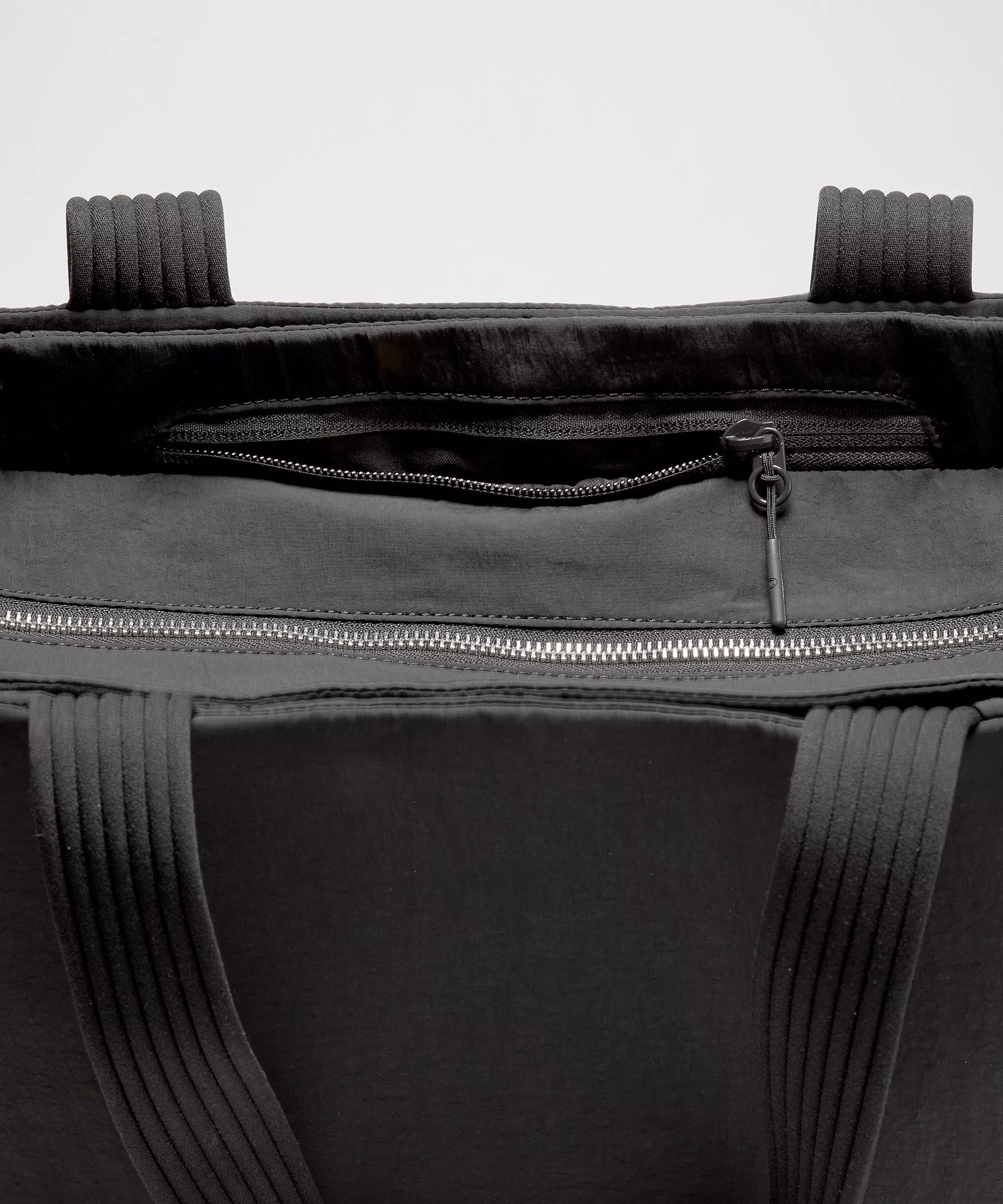 #color_LL Black/Graphite Grey/Silver