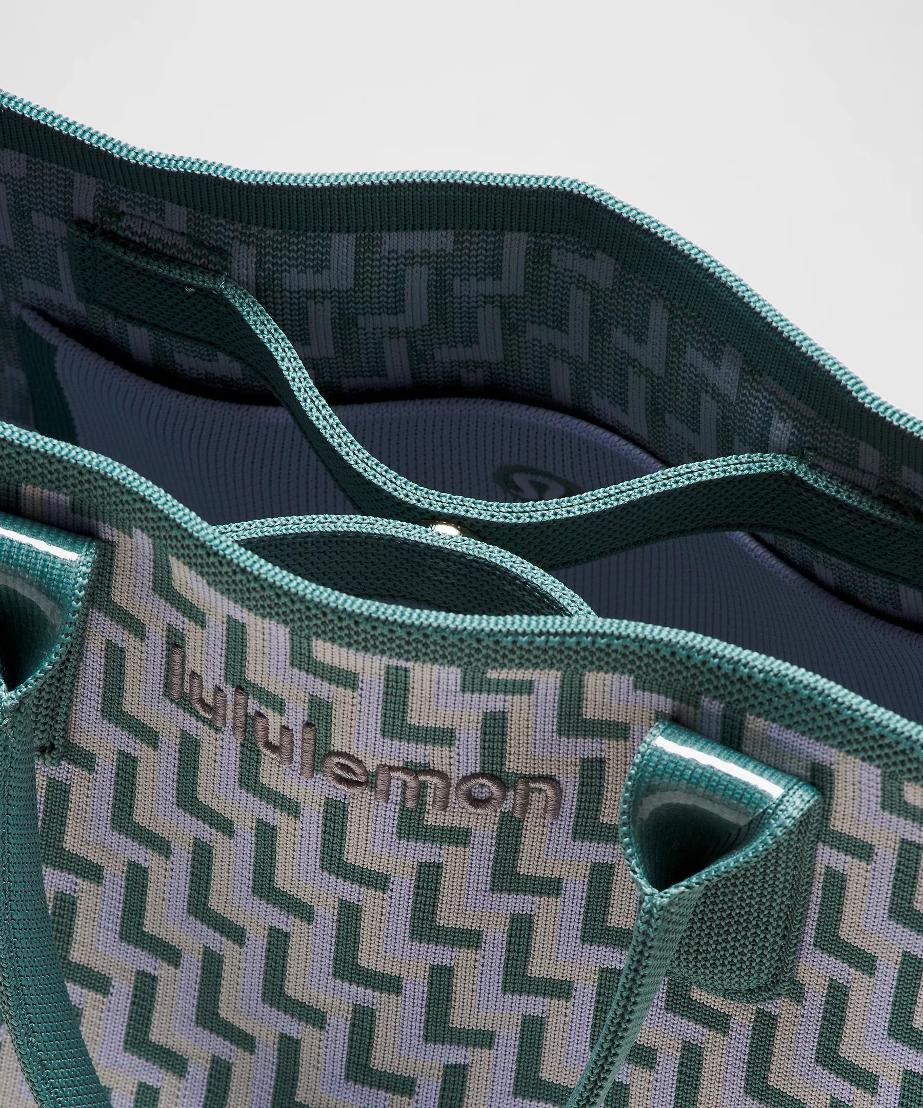 #color_LL Tidewater Teal/Lavender Frost/Chrome