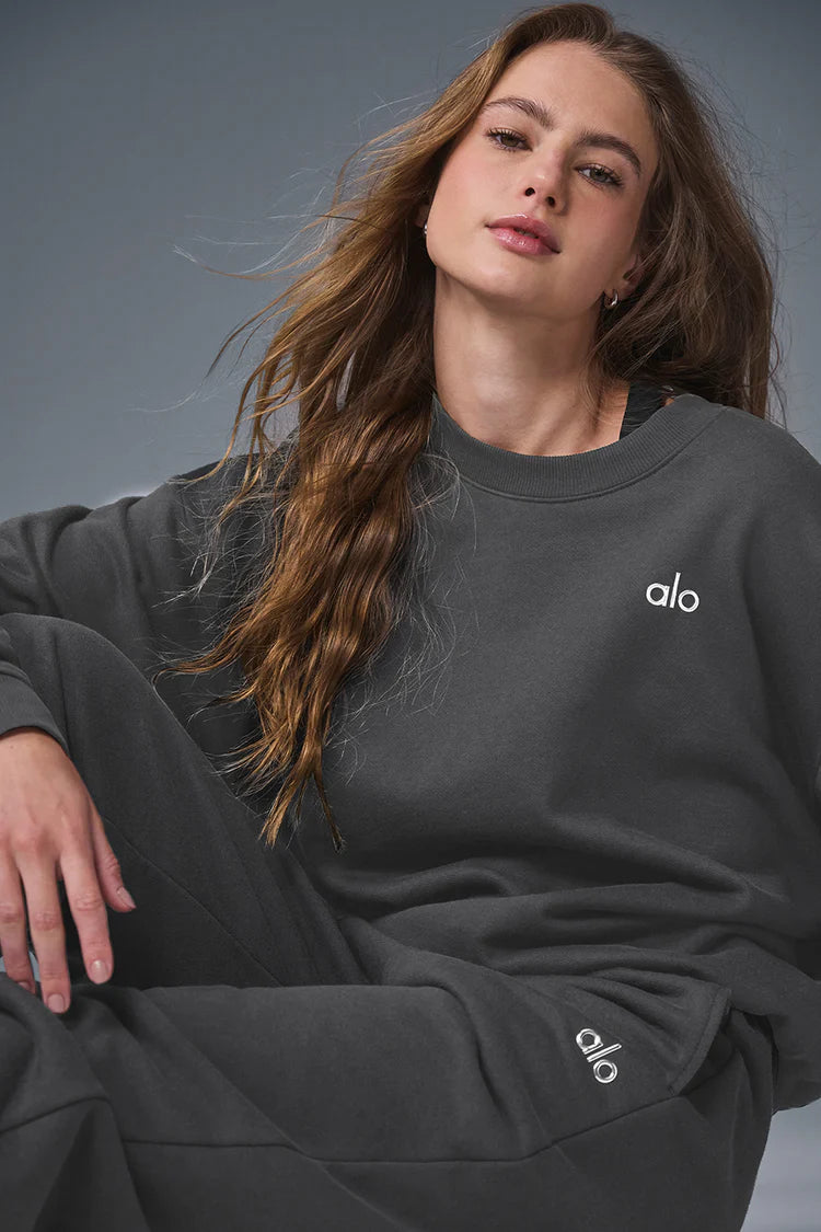 Accolade Crew Neck Pullover