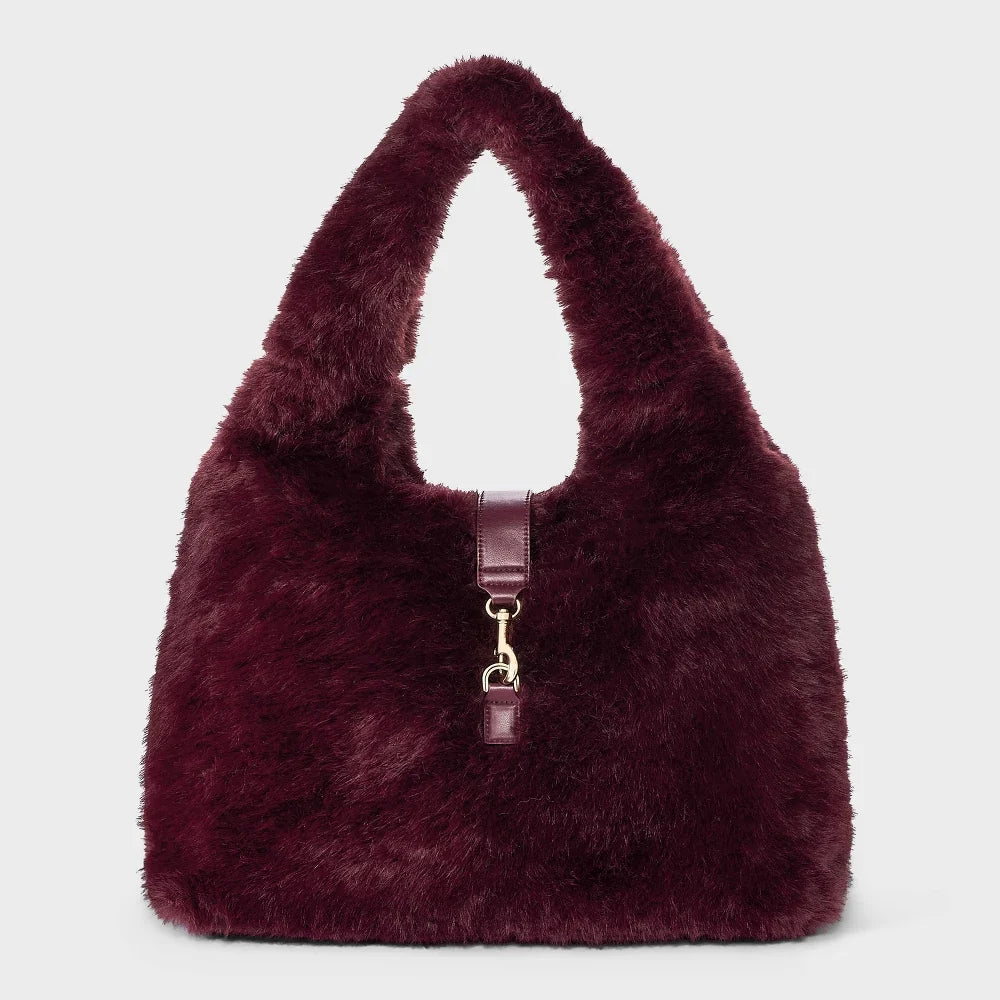 A New Day bolso tote de hombro de pelo sintético en color Burgundy, vista general del producto #color_ND Burgundy