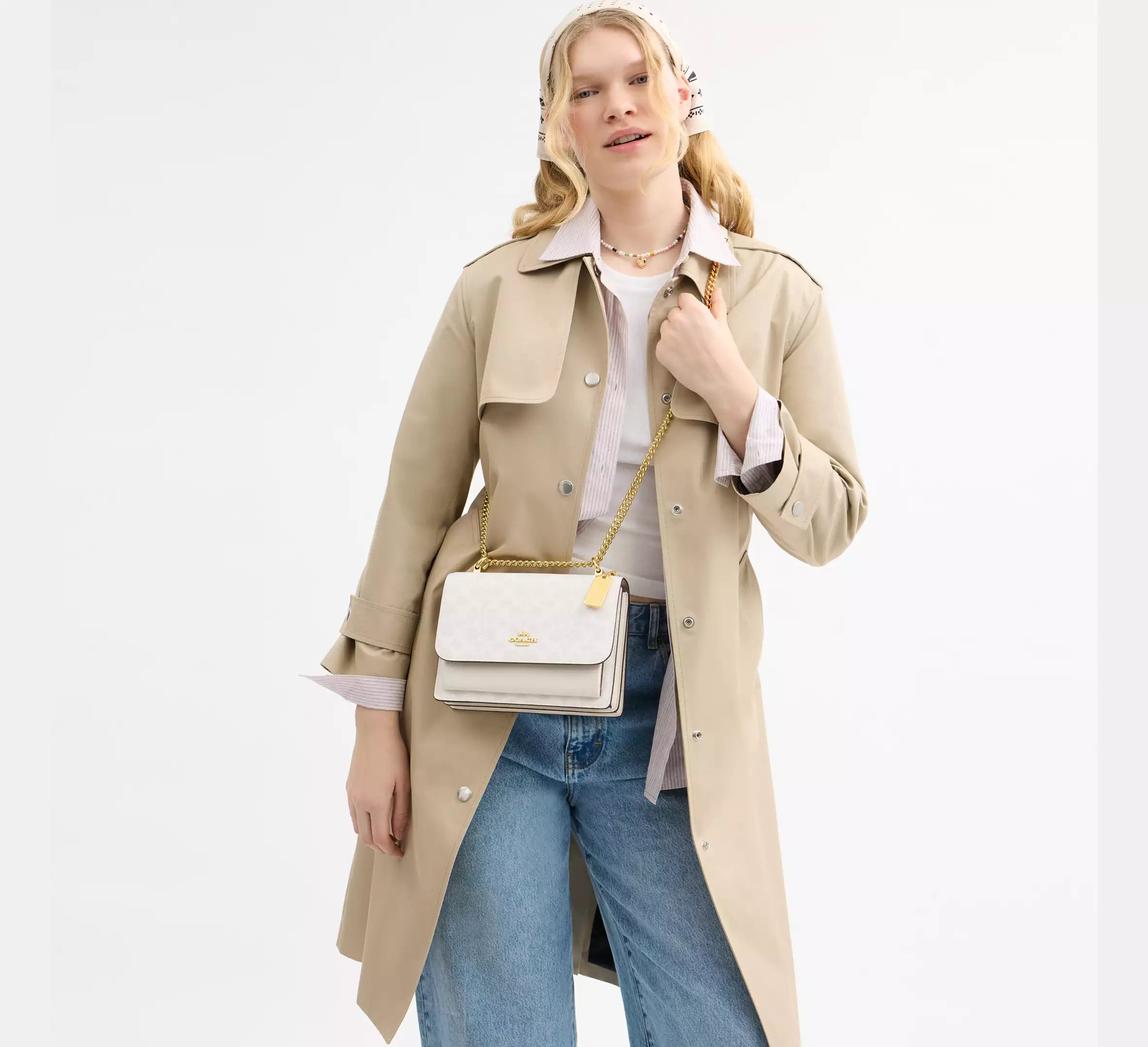 Klare Crossbody In Signature Canvas