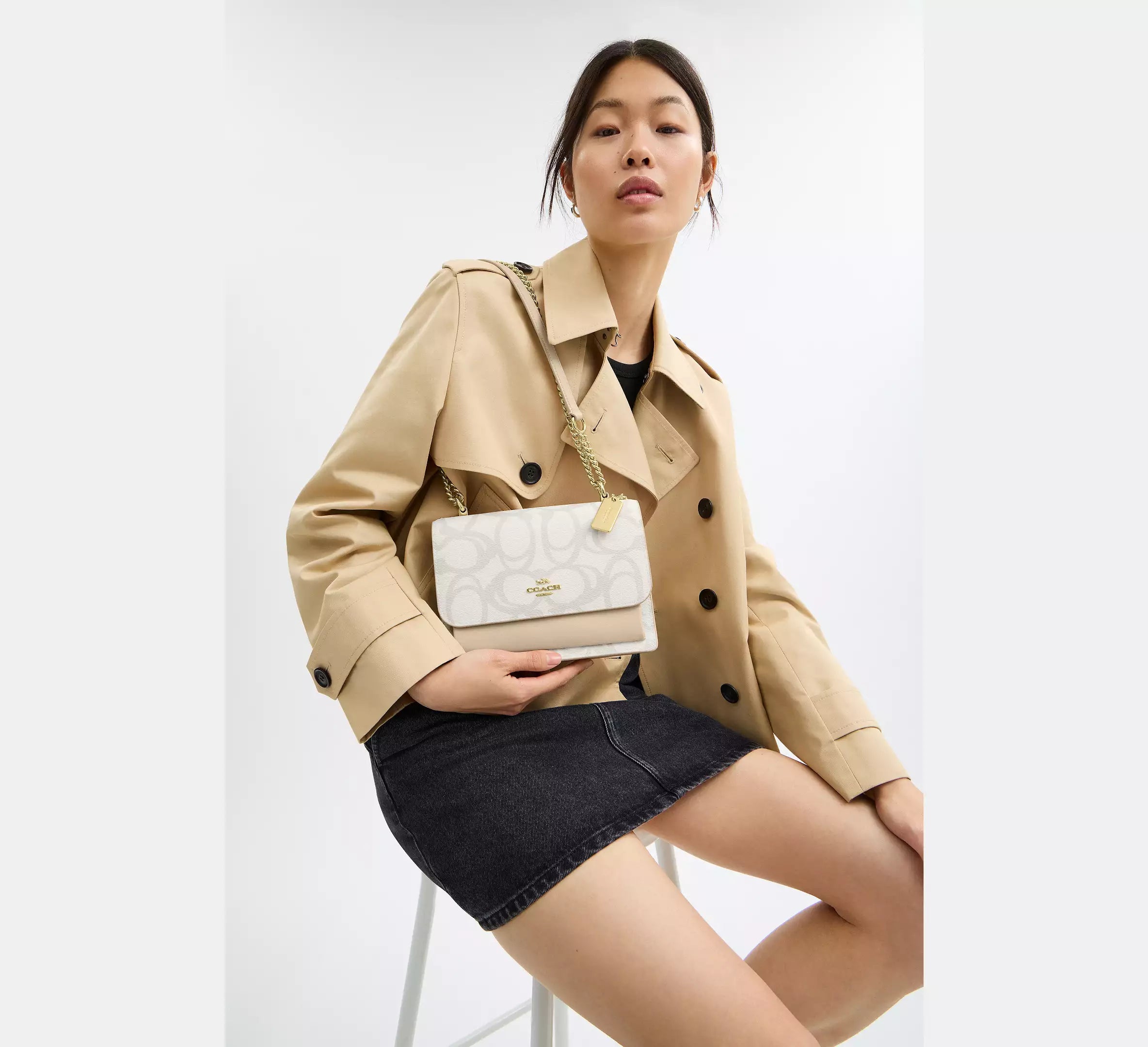 Klare Crossbody Bag In Sketch Signature Canvas