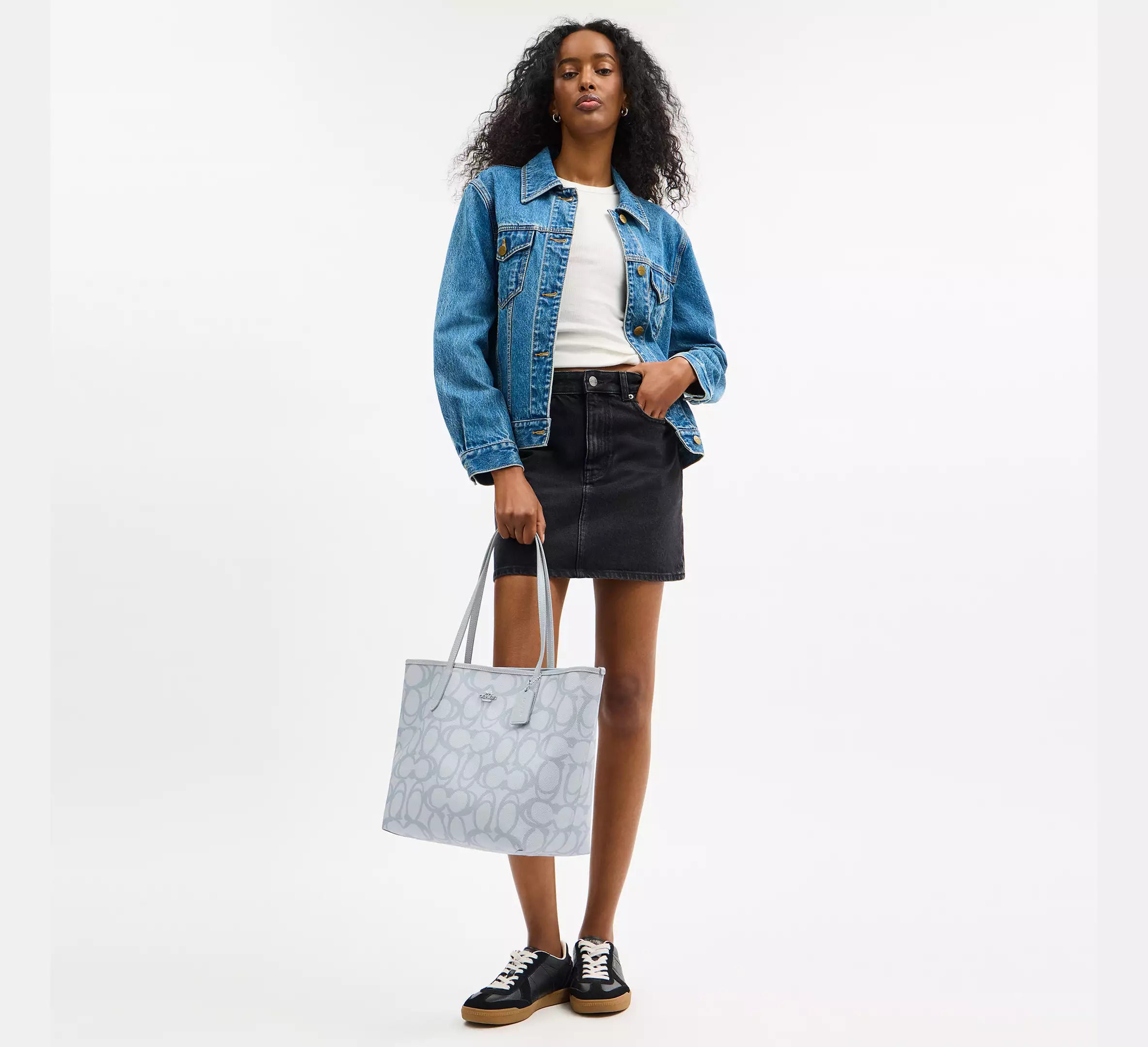 City Tote Bag In Sketch Signature Canvas