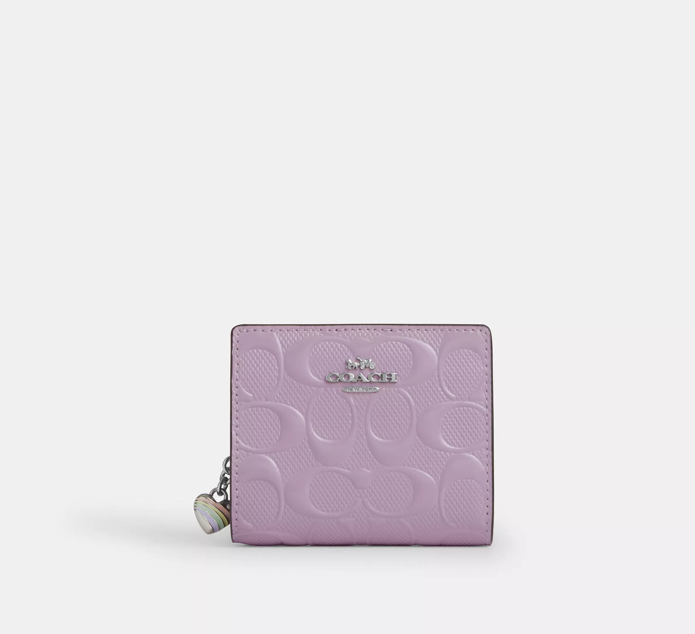 Snap Wallet In Signature Leather With Heart Charm