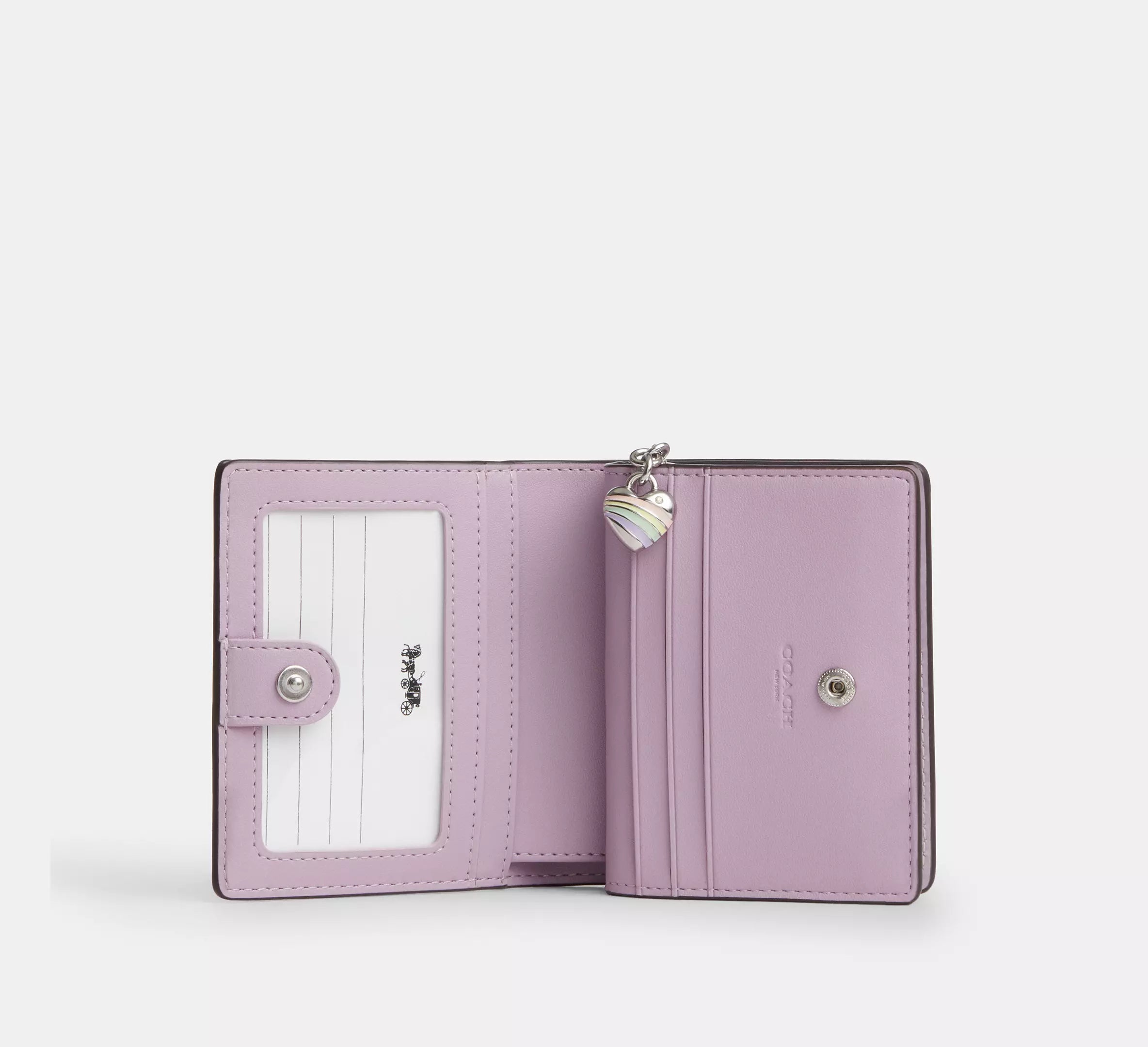 Snap Wallet In Signature Leather With Heart Charm