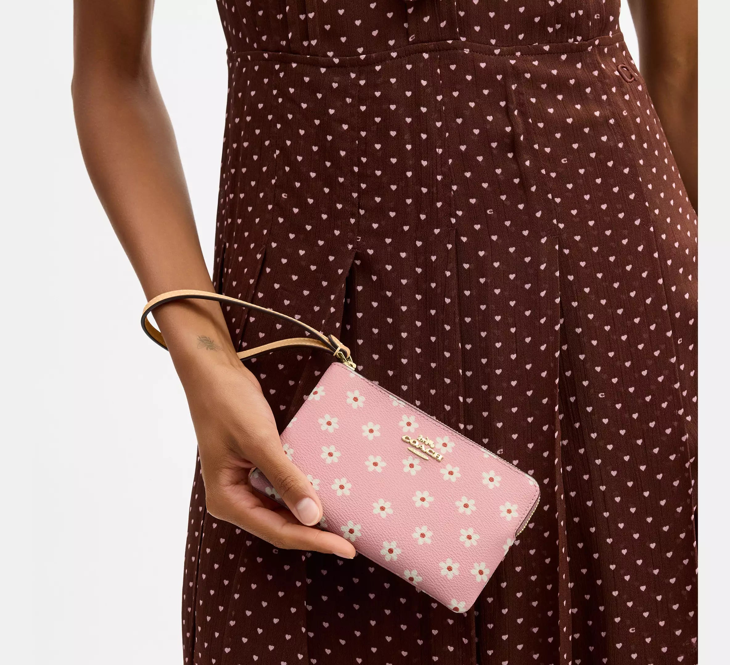Corner Zip Wristlet With Floral Print