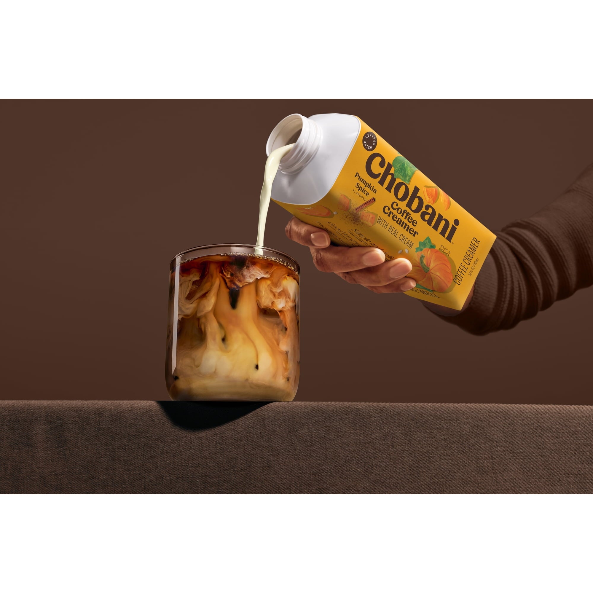 Crema para café Chobani Pumpkin Spice con leche y crema real