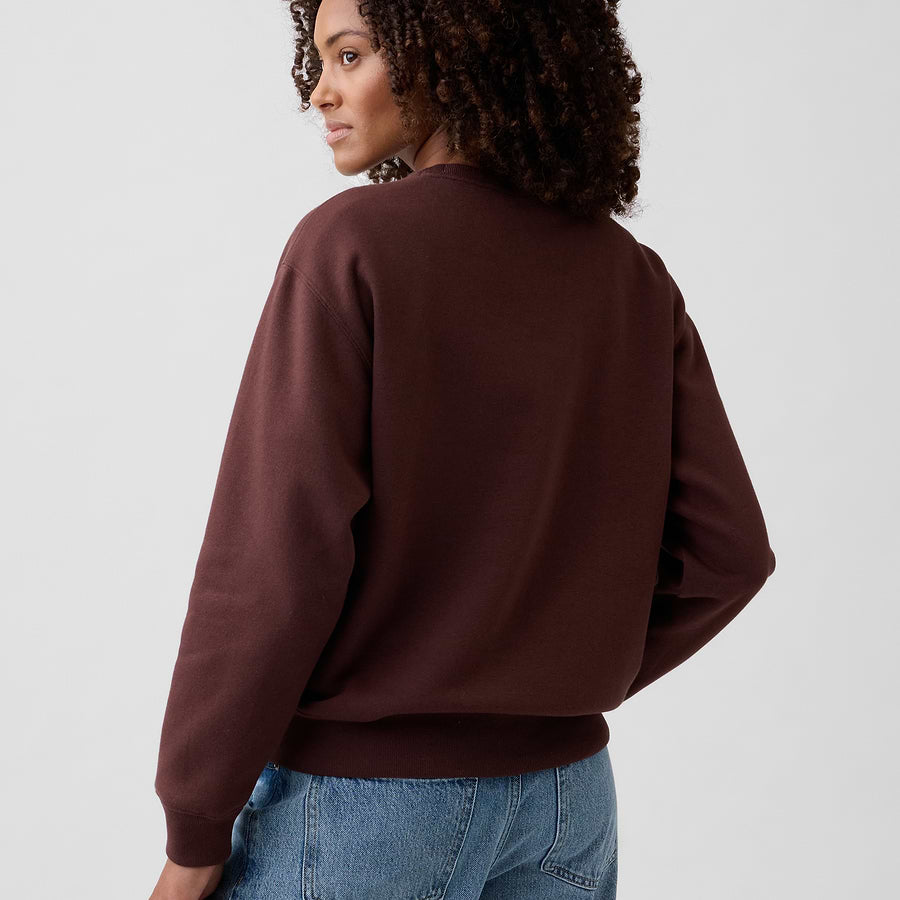 Vista posterior de la sudadera GAP Chocolate bar brown en modelo #color_GAP Chocolate bar brown