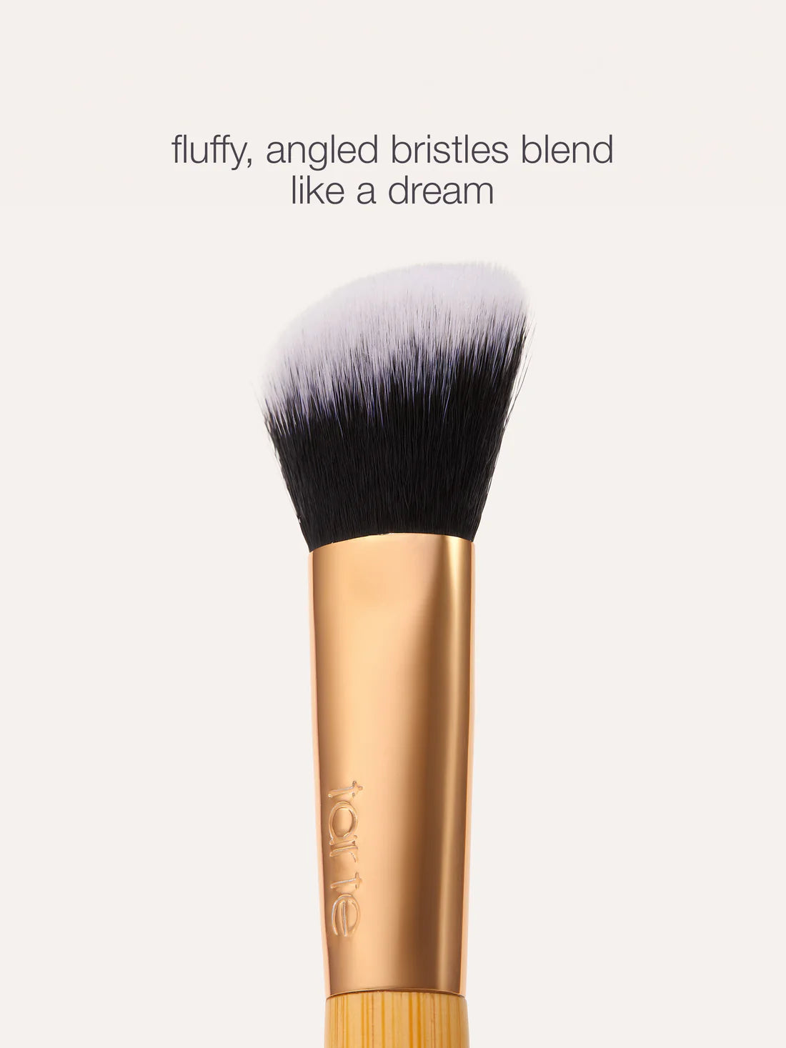 Angled Seamless Finish Concealer Paw Brush
