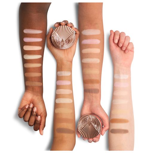 Charlotte Tilbury Airbrush Flawless Blur Loose Setting Powder swatches en brazos