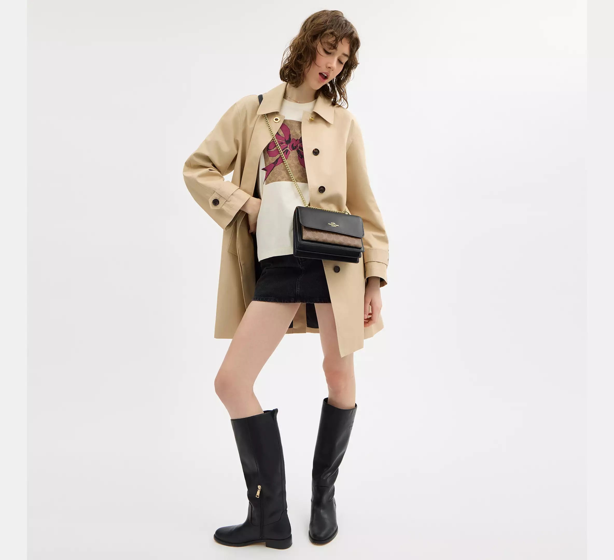 Klare Crossbody In Signature Canvas