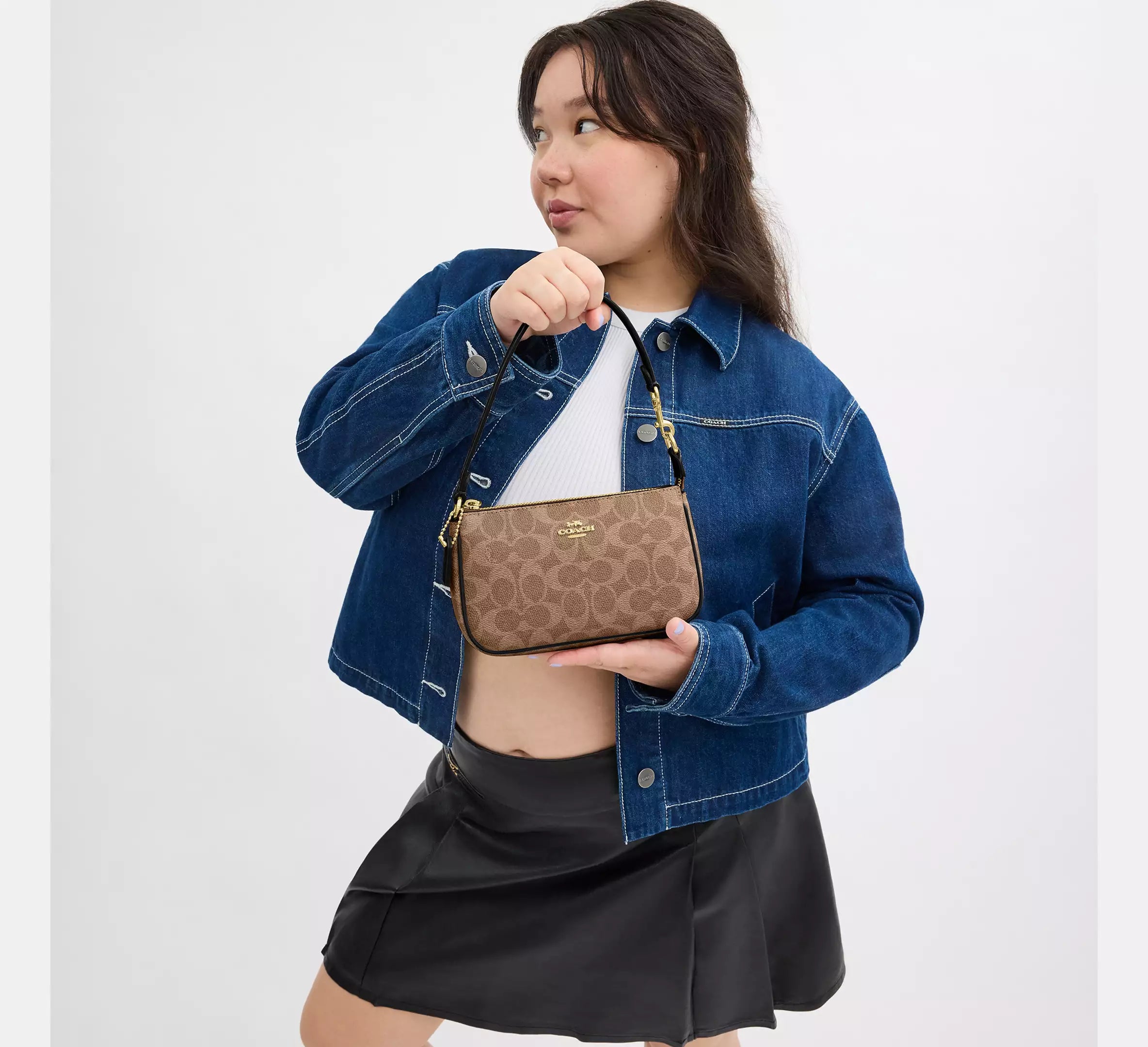 Nolita 19 In Signature Canvas