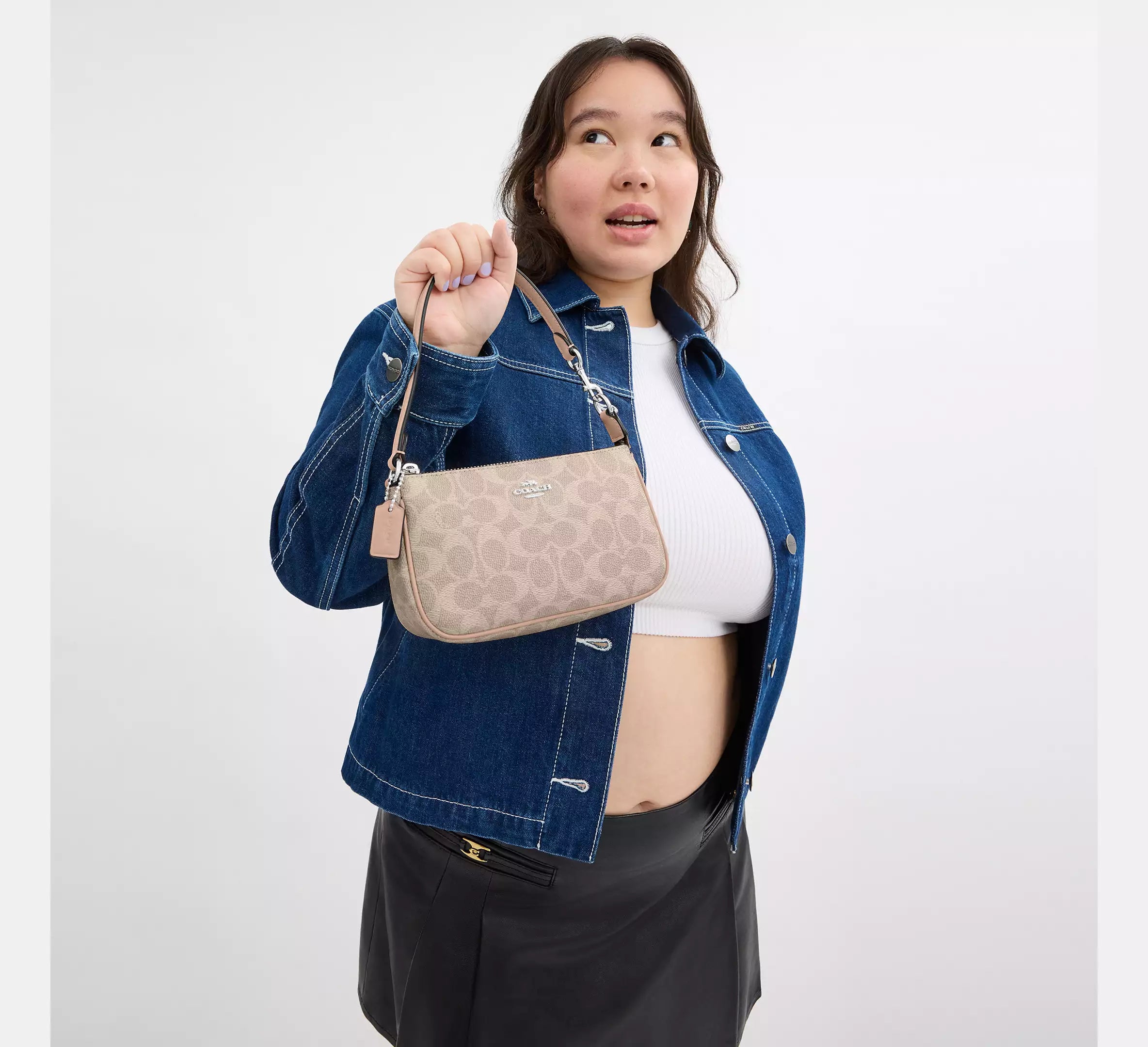 Nolita 19 In Signature Canvas