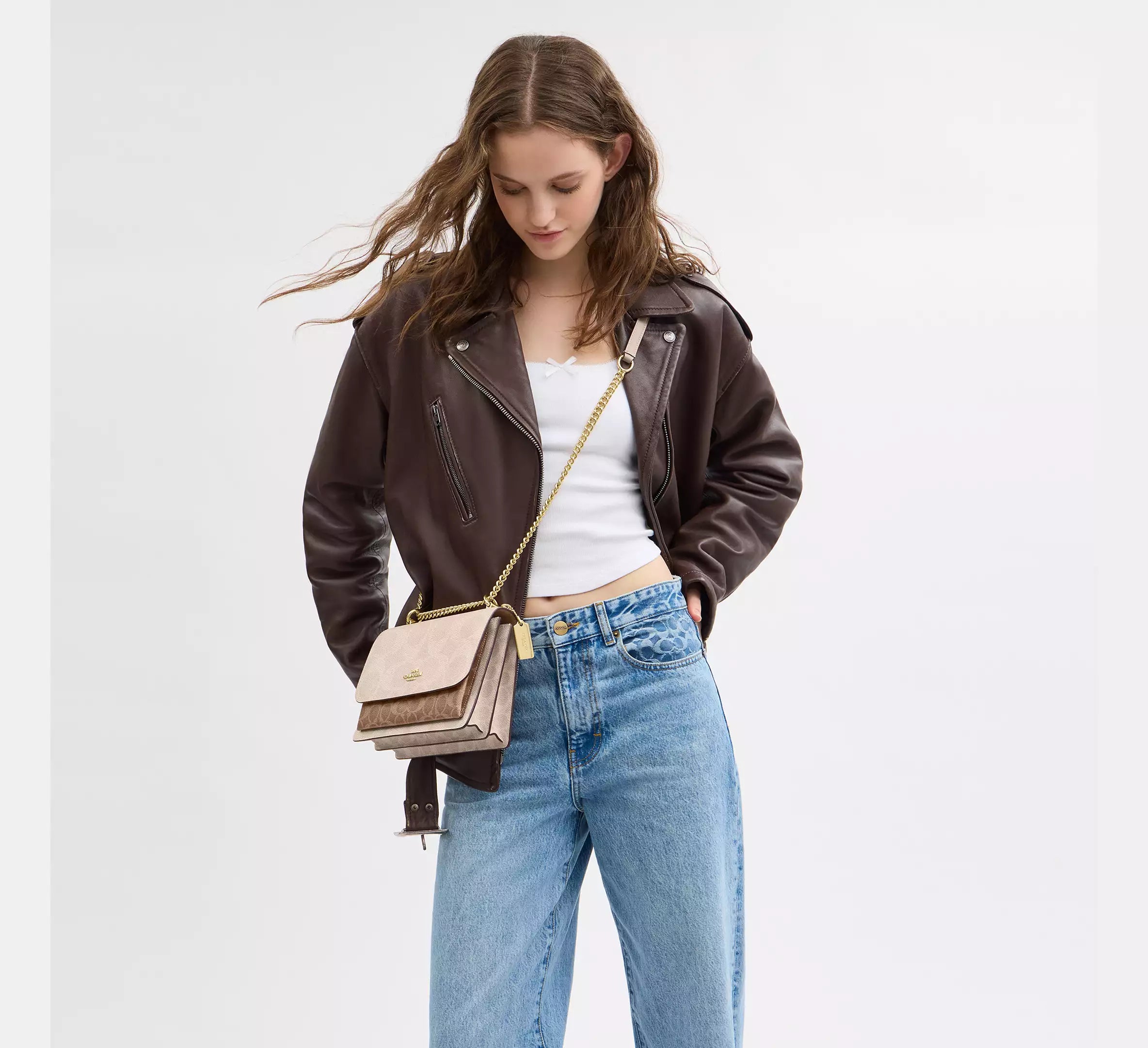 Klare Crossbody In Signature Canvas