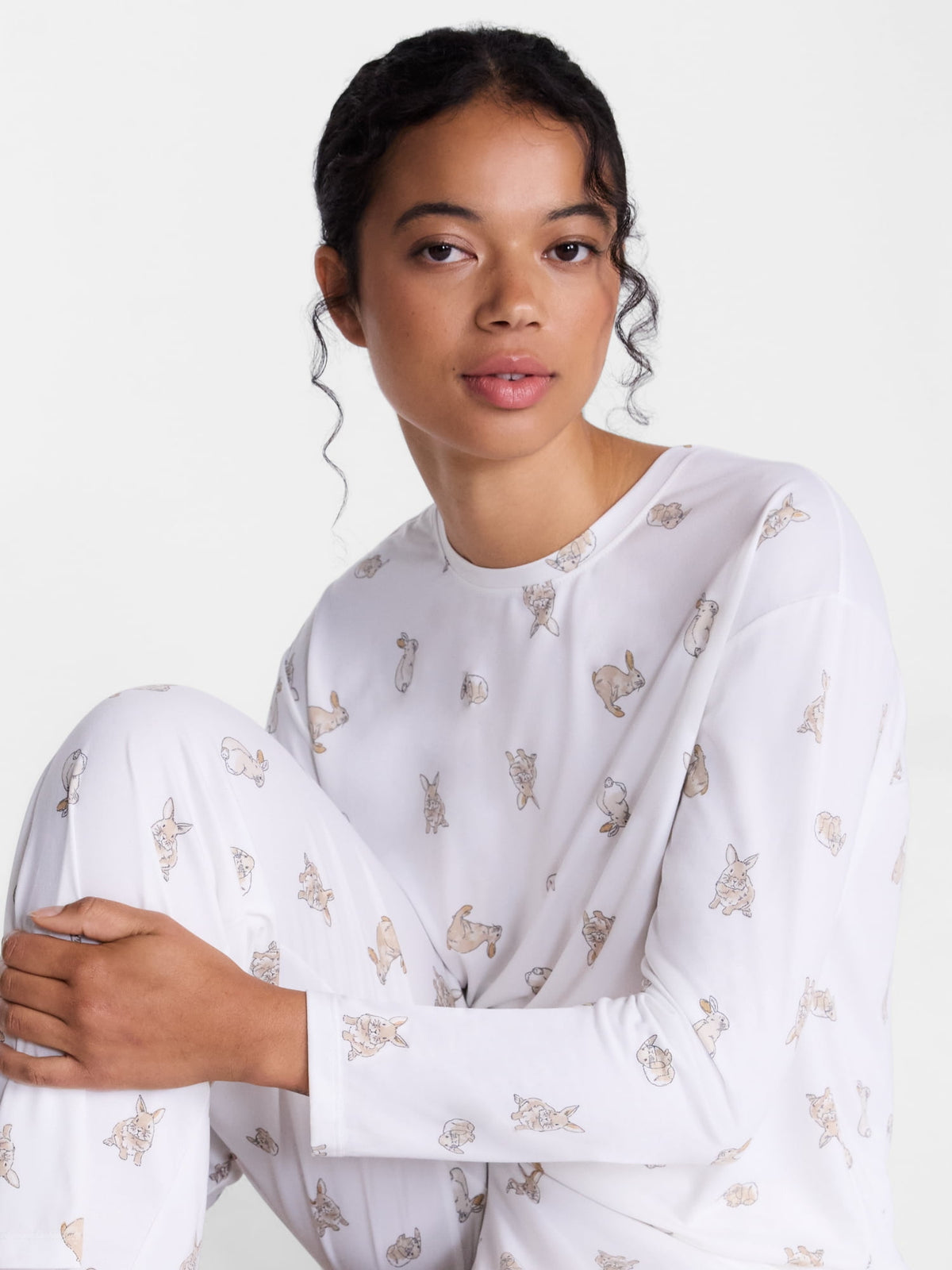 Joyspun Dreamy Soft Collection para mujer, JOS Winter White Bunny, otra perspectiva del conjunto de descanso #color_JOS Winter White Bunny