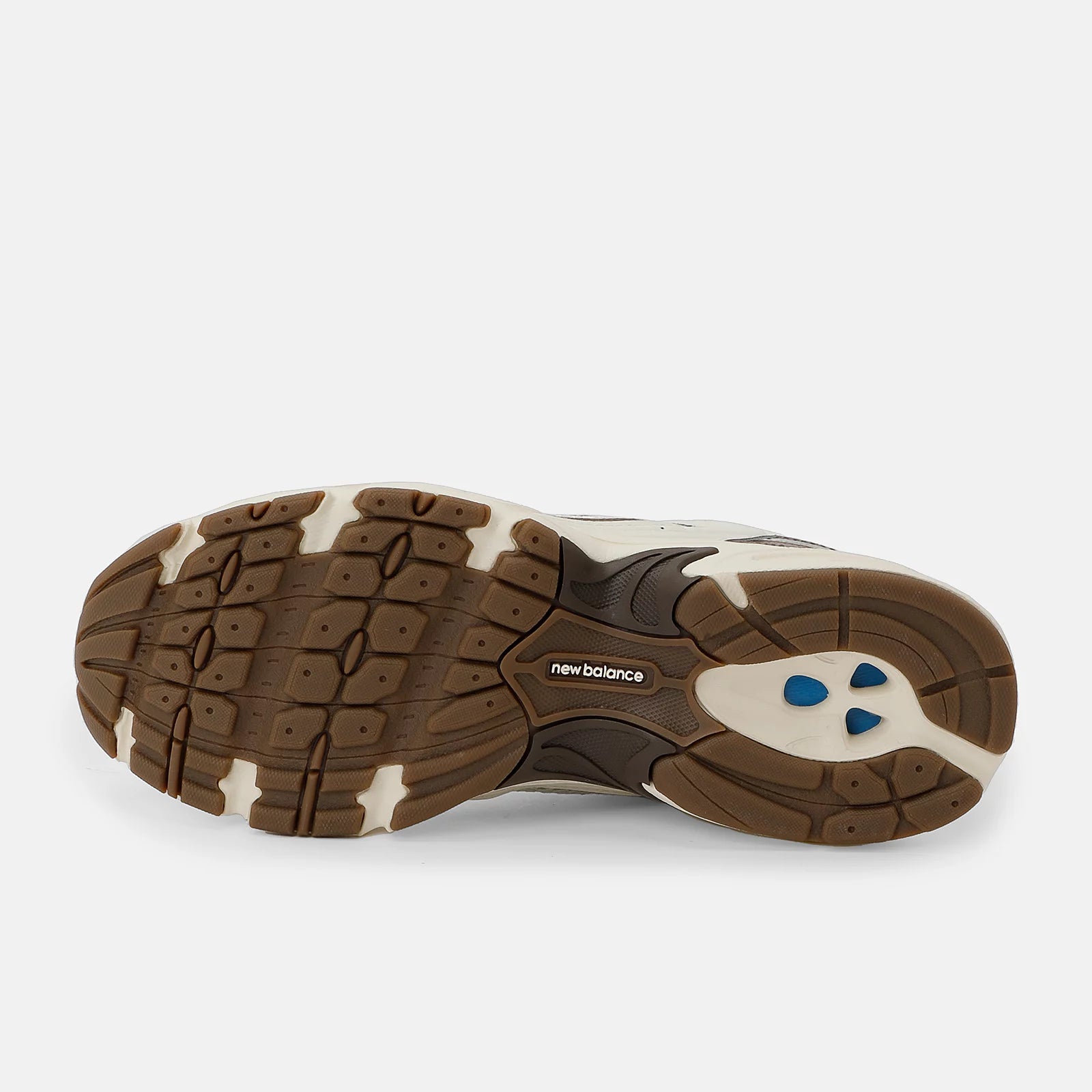 New Balance 530 Turtledovecon Angora y Mushroom