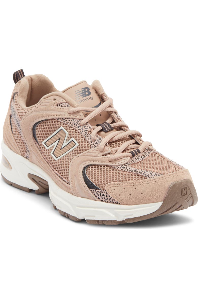New Balance 530 Flat Taupe Black Cement vista alternativa