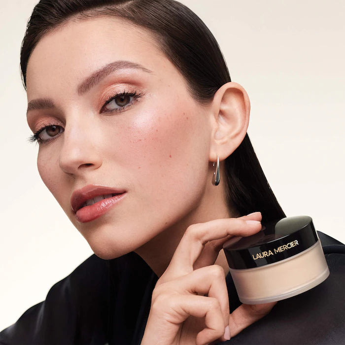 Indulgent Icons Translucent Loose Powder & Velour Puff Duo Gift Set