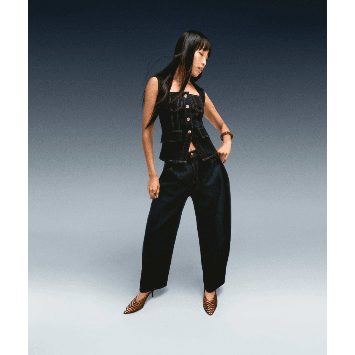 Detalle de Scoop High Rise Tapered Leg Pants Eam Wash 98% algodón #color_SCOOP Eam Wash