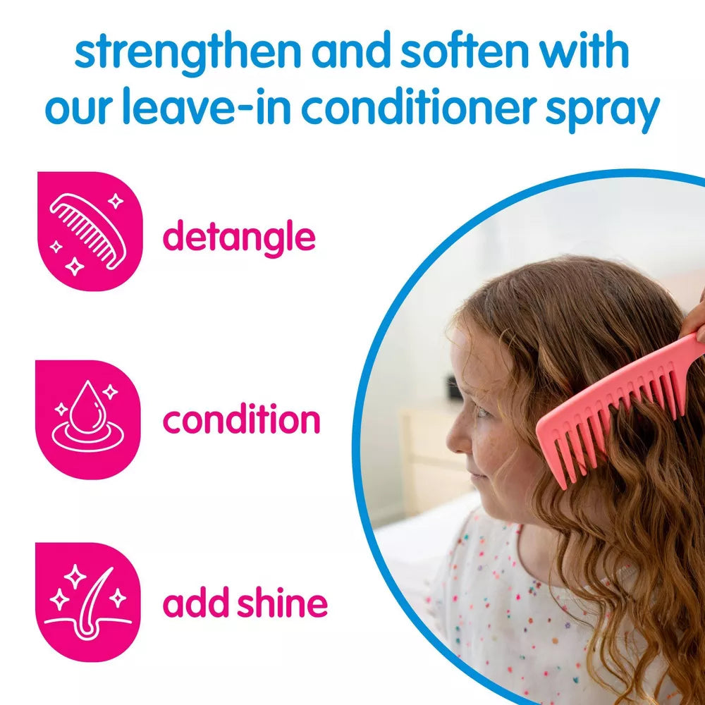 Acondicionador sin enjuague SoCozy Kids aplicado en cabello infantil