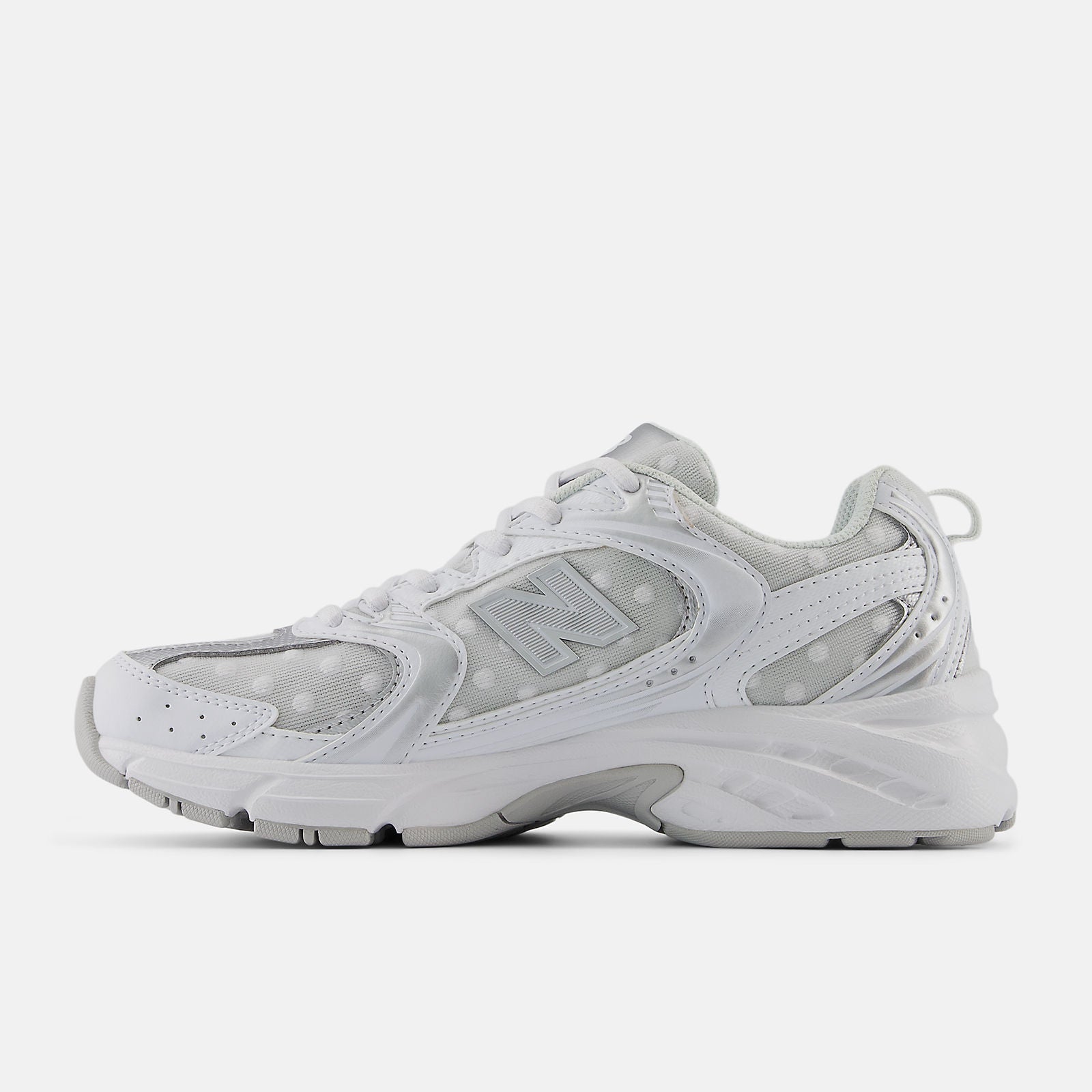 530 White with Silver Metalic