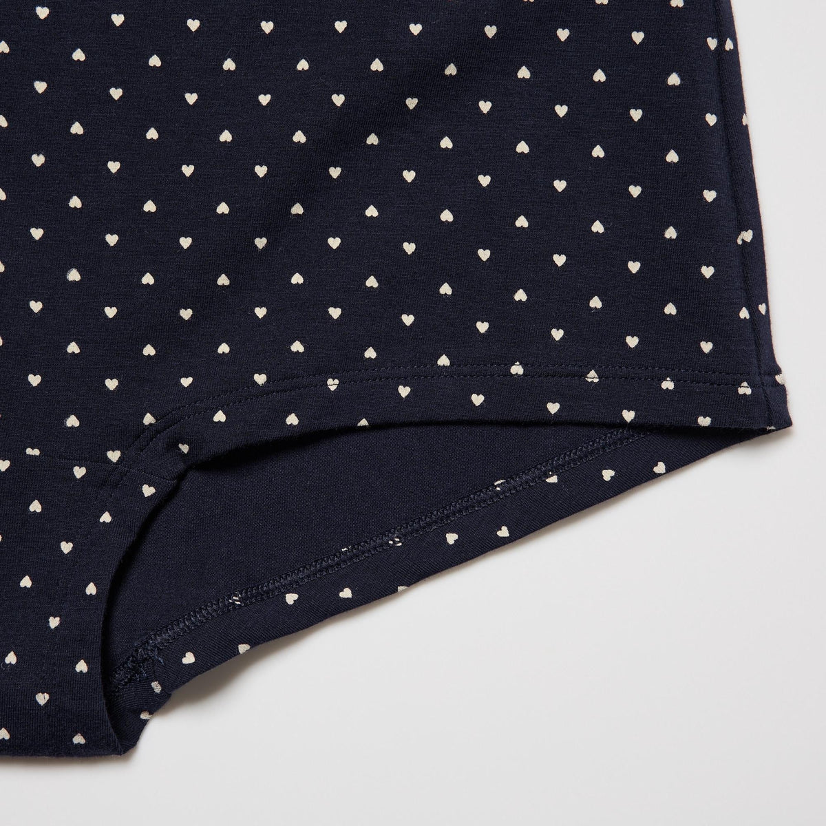 UNIQLO Boyshorts Briefs | Heart detalle de material y ajuste 3