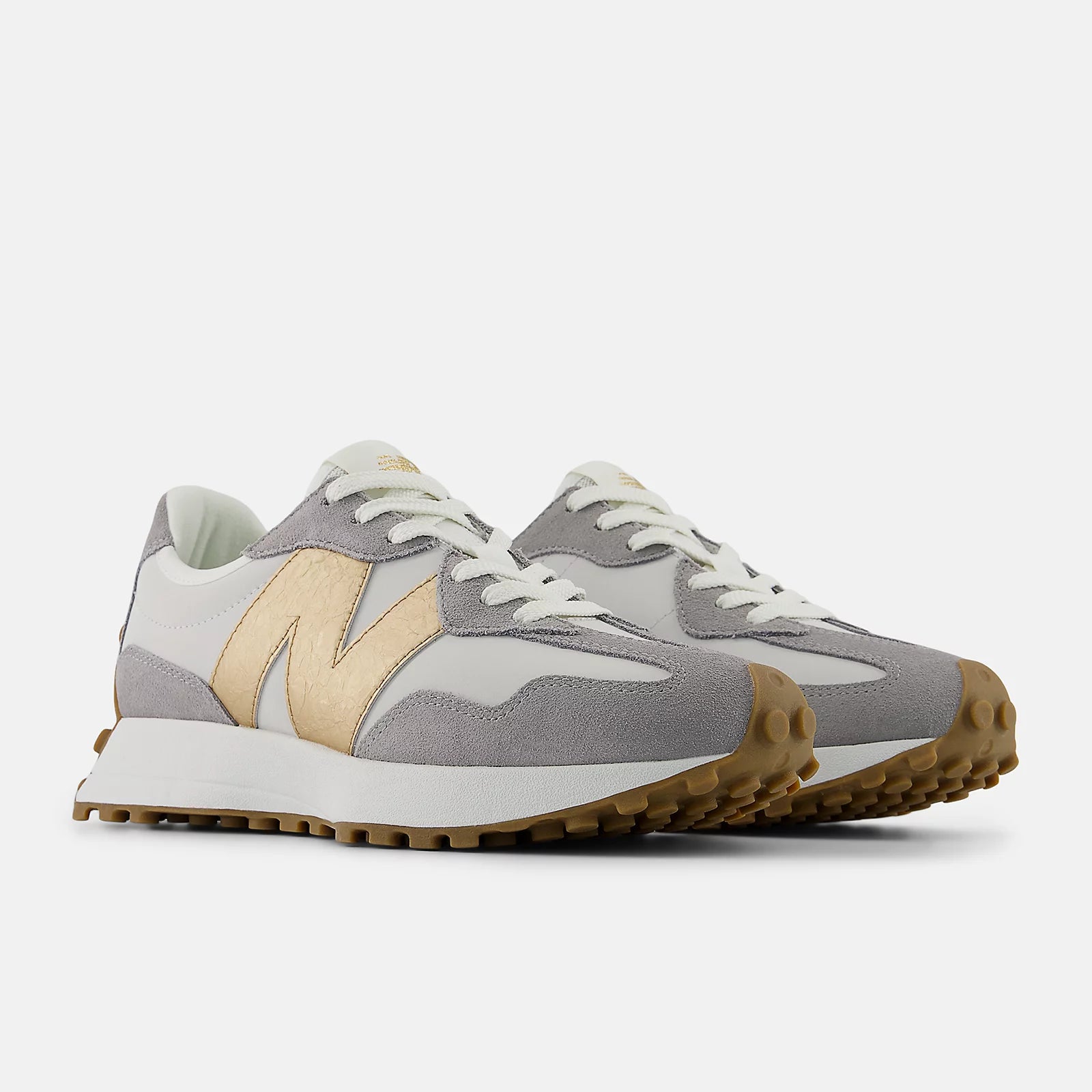 #color_NB 327 GREY MATTER with GOLD METALLIC