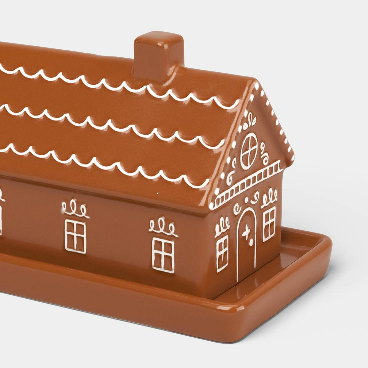 Mantequillera de casa de jengibre Wondershop café con base a juego y decoraciones blancas tipo glaseado #tamaño_350 ml / 11.8 oz