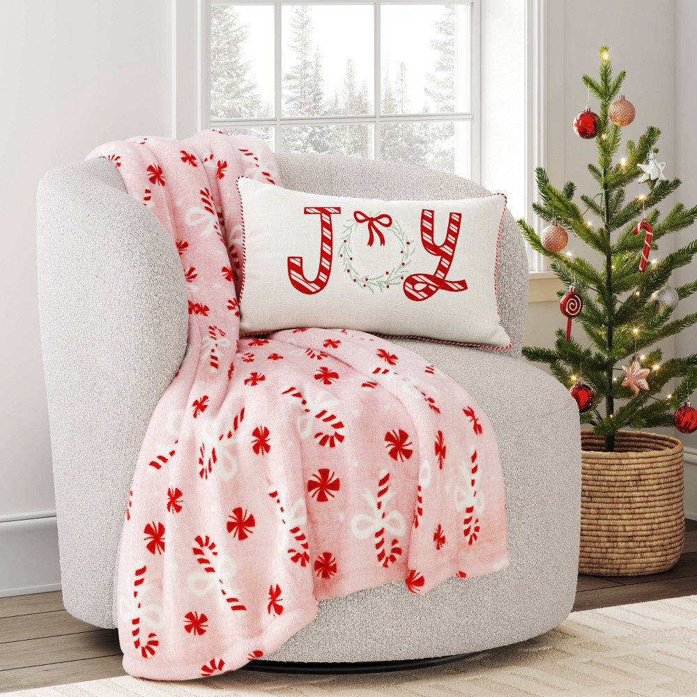 Wondershop manta navideña Holiday Throw de diseño Candy Cane, detalle del acabado y textura #color_WS Candy Cane