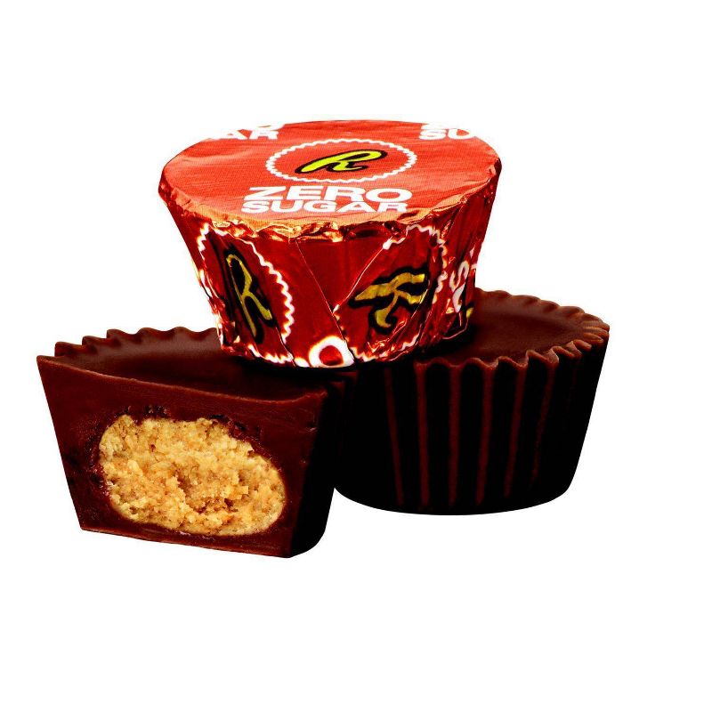 Reese's Zero Sugar Chocolate Candy and Peanut Butter Miniature Cups Pouch - 5.1oz