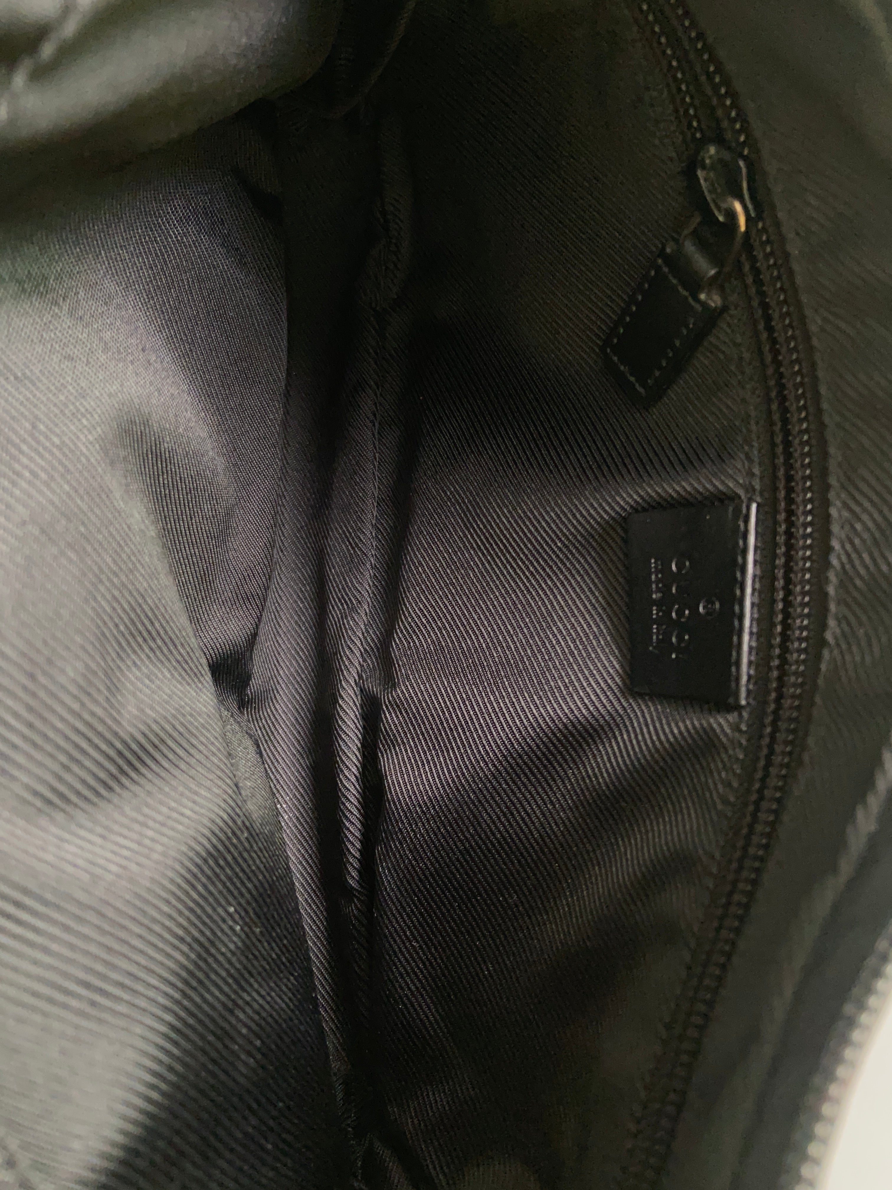 Black Vintage Gucci Crossbody-Shoulder Bag