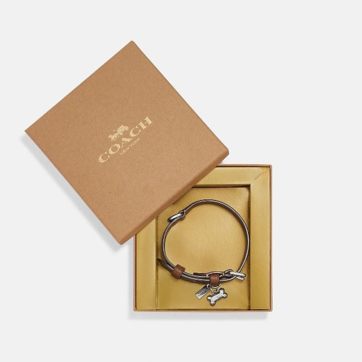 Coach Outlet México - Boxed Small Pet Collar In Signature Canvas | Collar para Perro