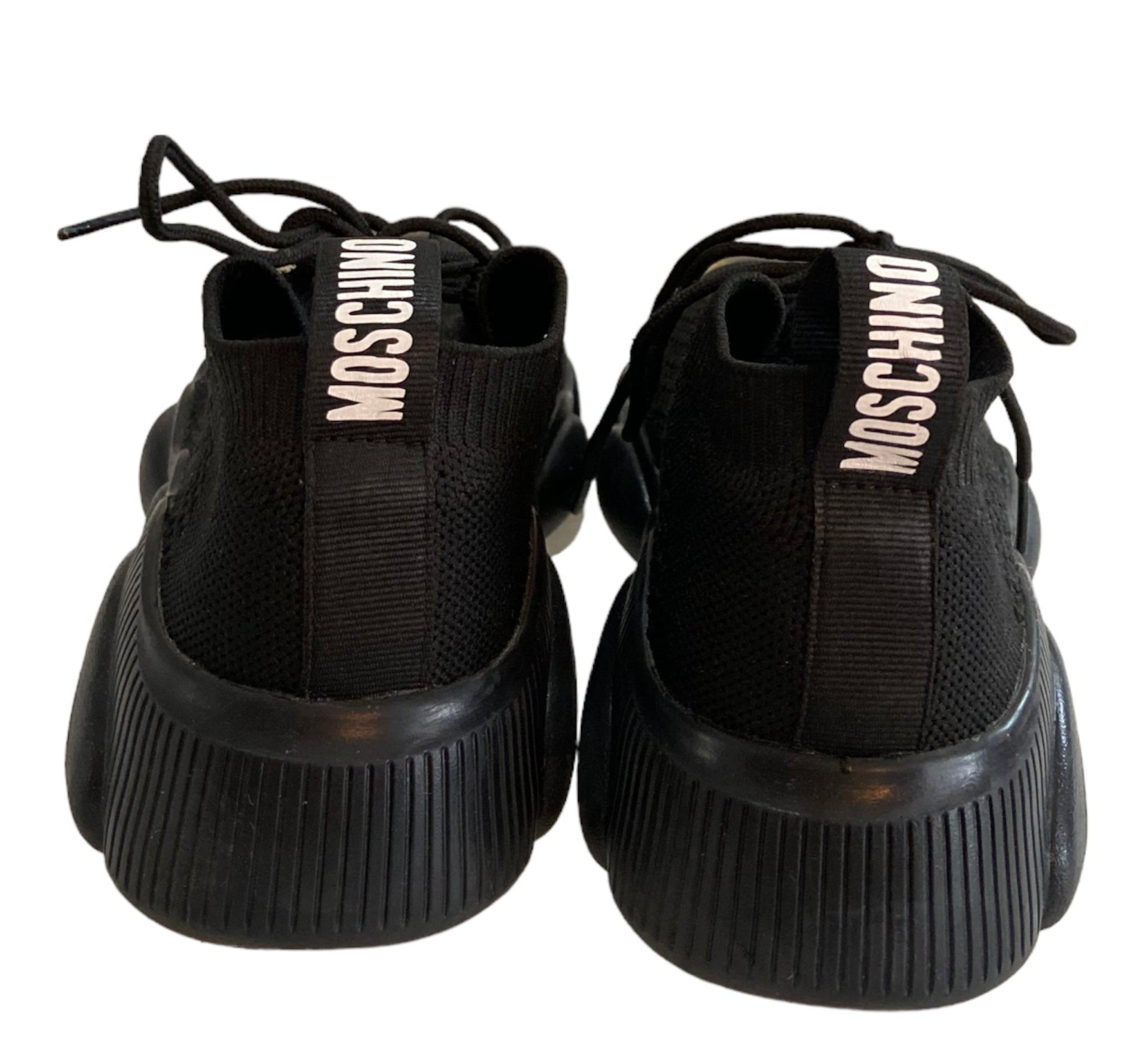 Moschino Tenis Teddy con logo en el talón