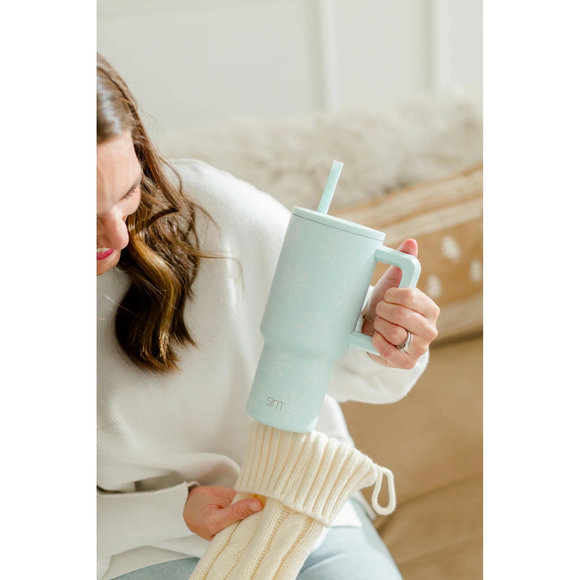 Simple Modern 30 fl oz Insulated Stainless Steel Trek Tumbler with Straw Lid - Snowflake