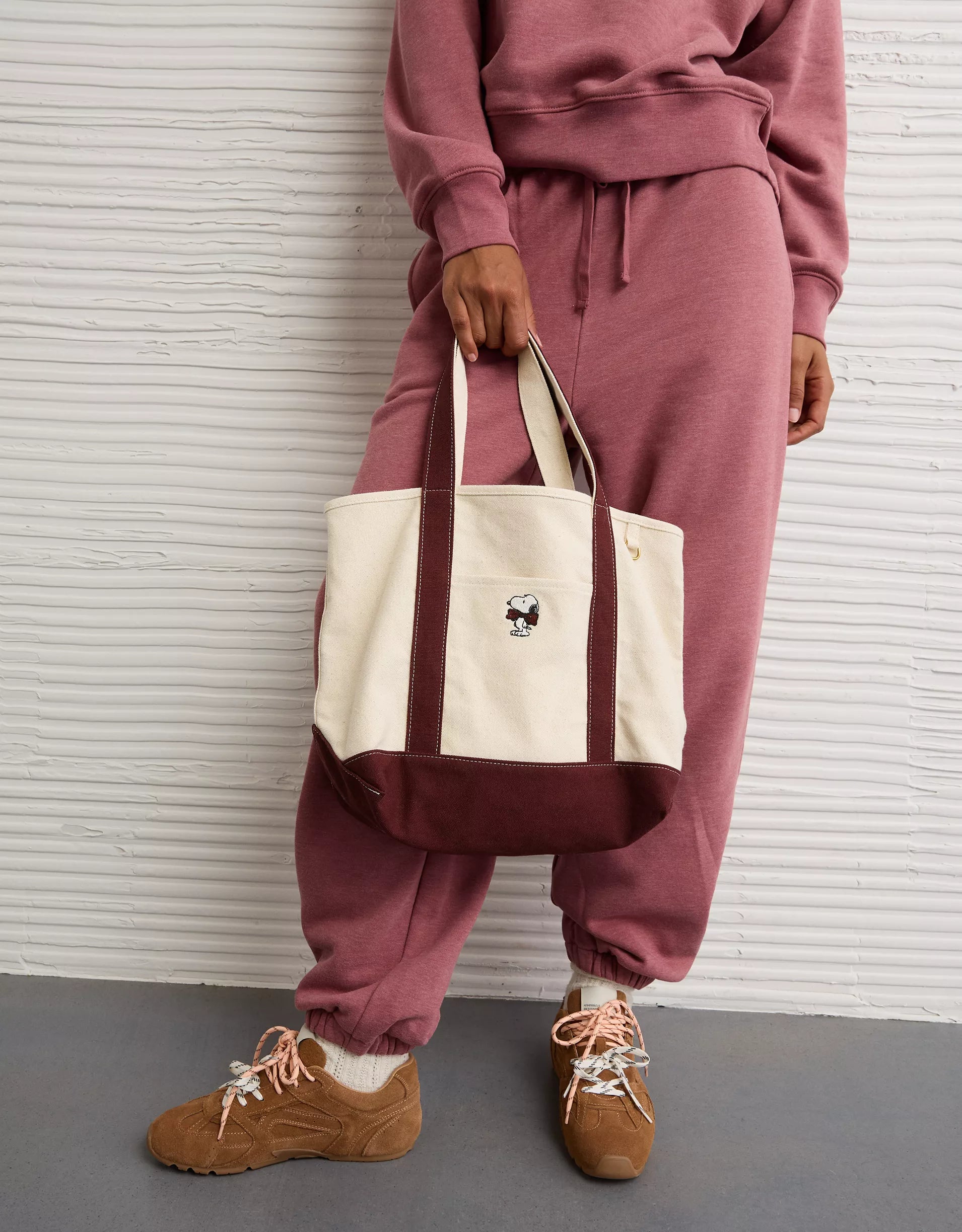 AE Cotton Canvas Snoopy Bow Tote Bag