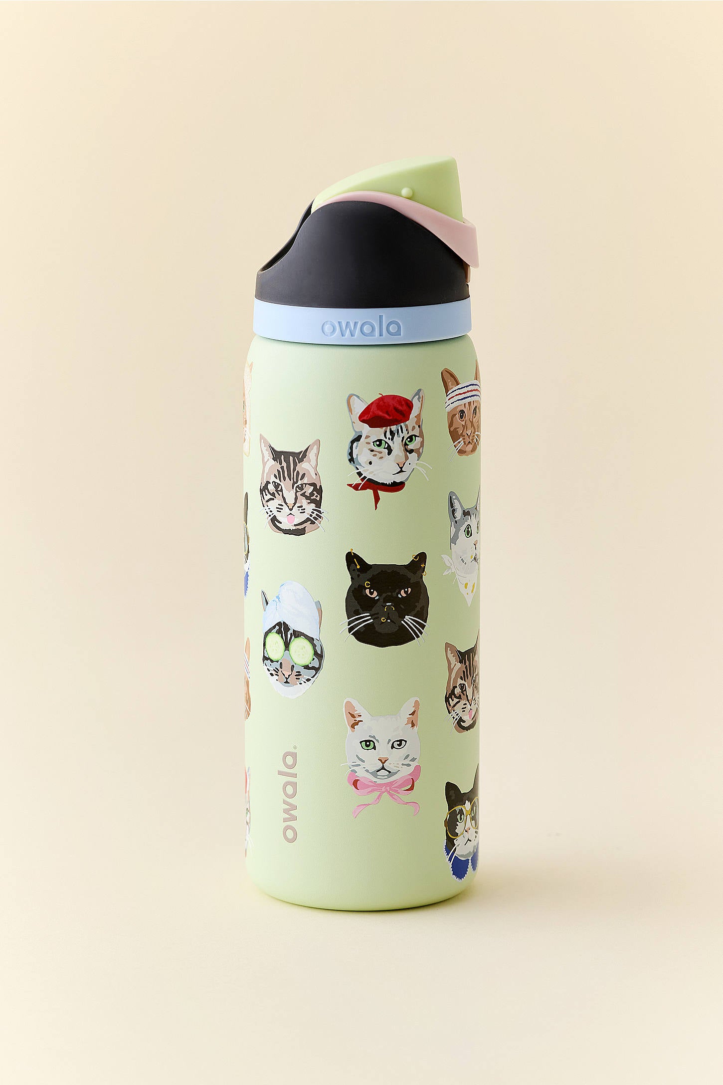 Owala - Cat Collage FreeSip | Botella térmica con popote y diseño de gatos