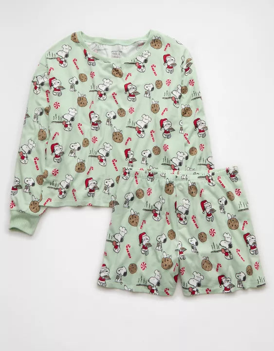 AE Luxe Plush Snoopy Holiday PJ Set