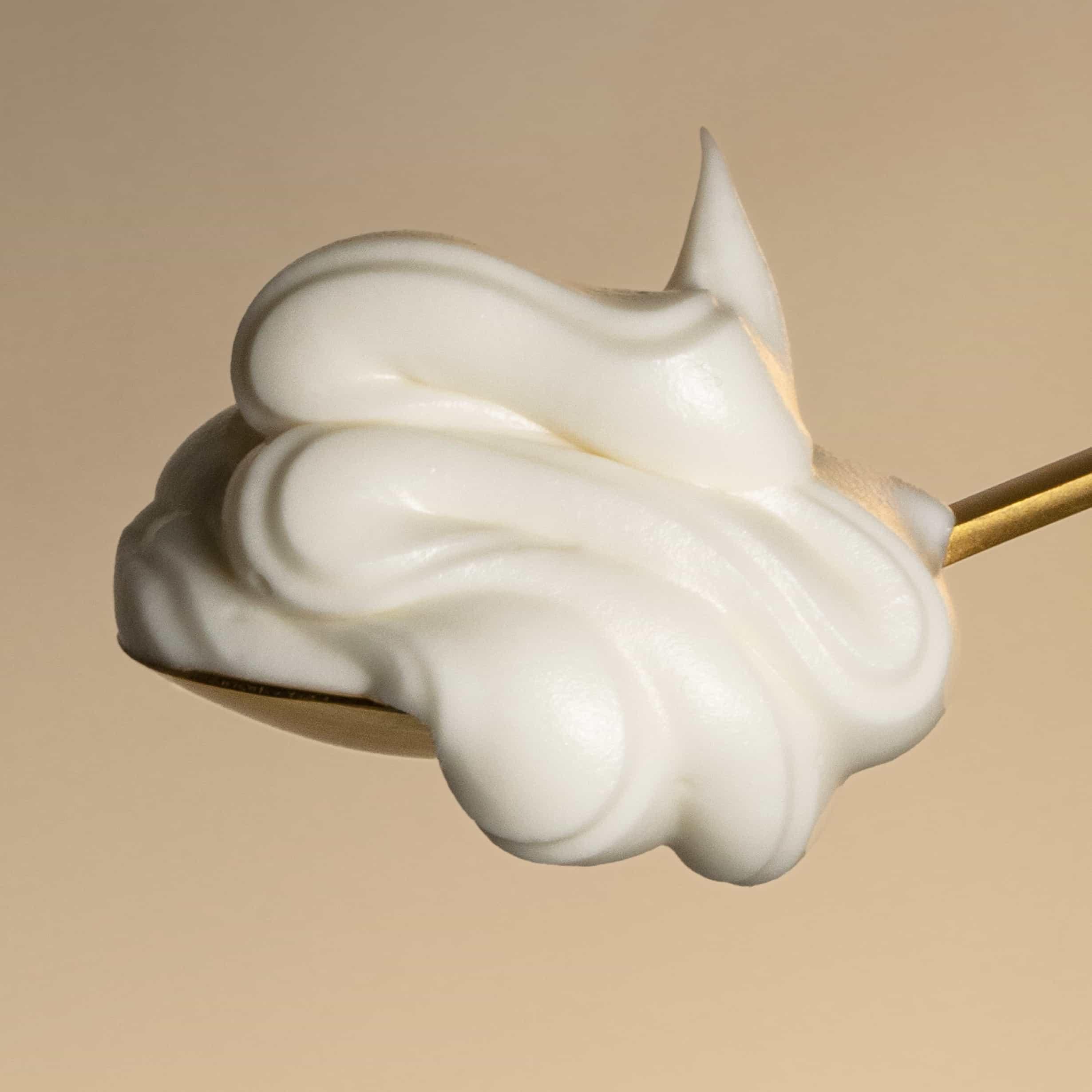 Cloud Cushion Airy Brightening Moisturizer