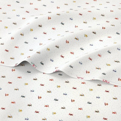 Wondershop Holiday Flannel Sheet Set, fotografía oficial del juego de sábanas, detalle 3 #color_WS Skiers