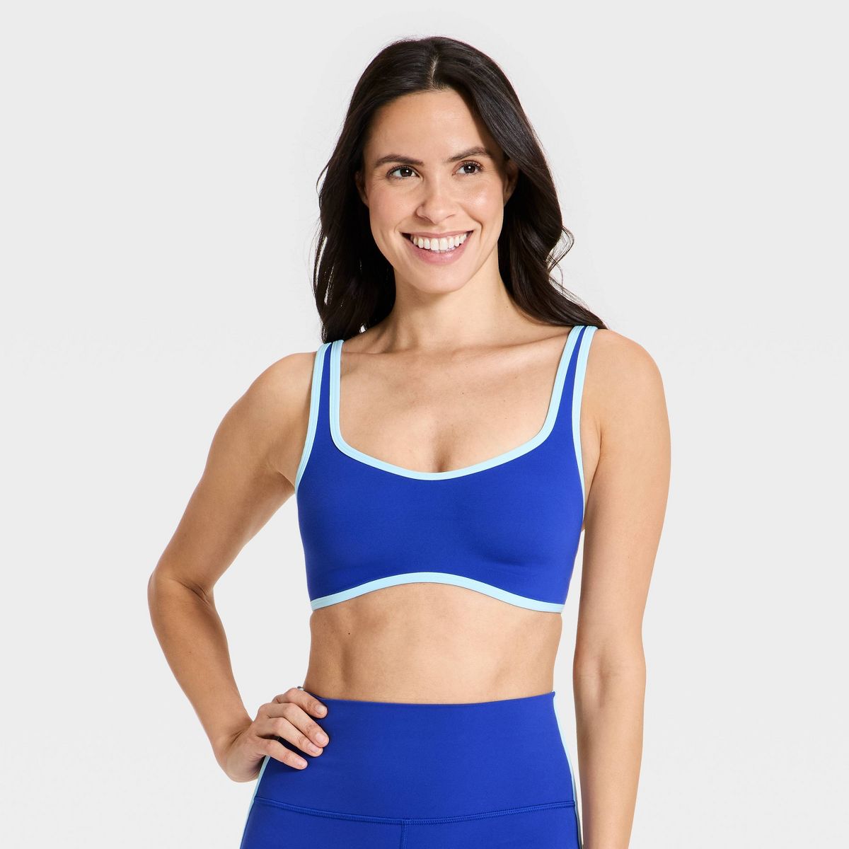 Women's Everyday Soft Light Support Retro Contrast Hem Sports Bra - (M)
