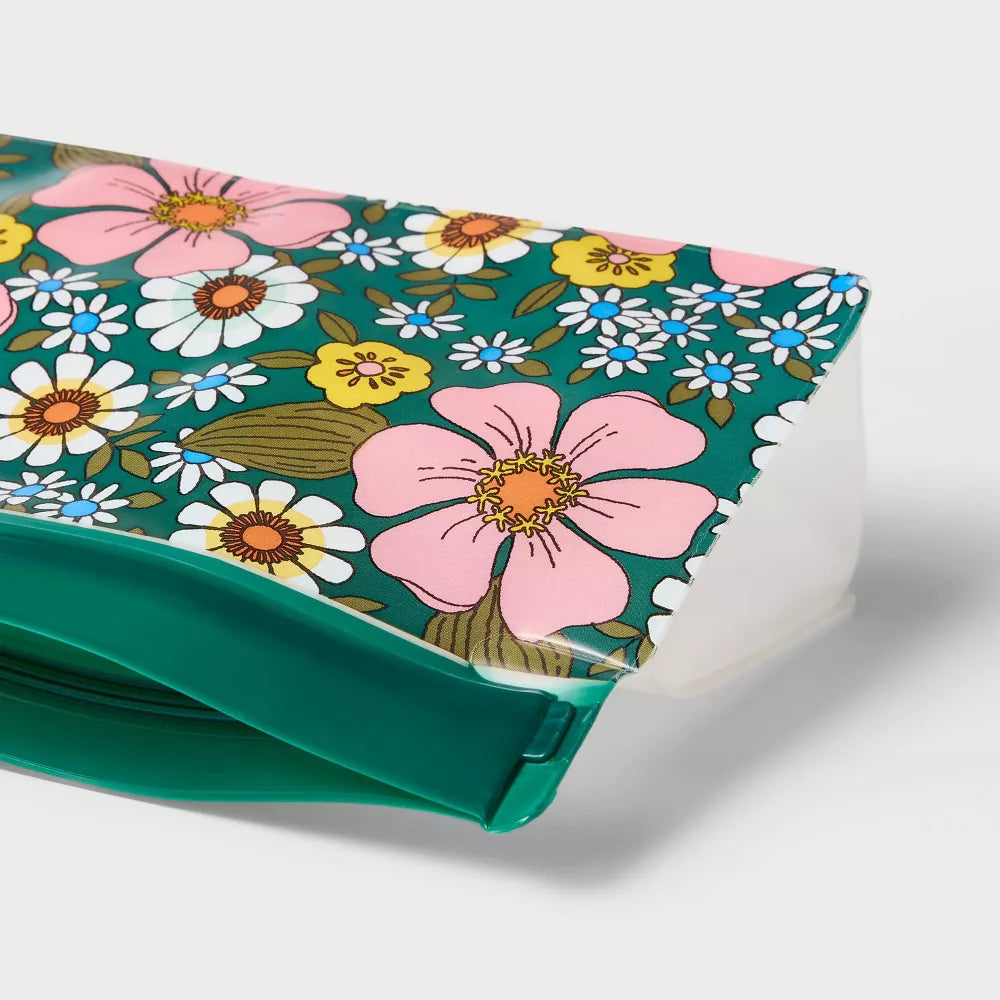 #color_C&J Flowers