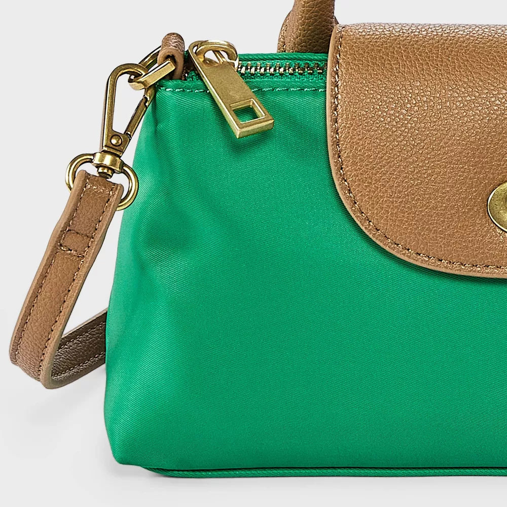 #color_AND Green