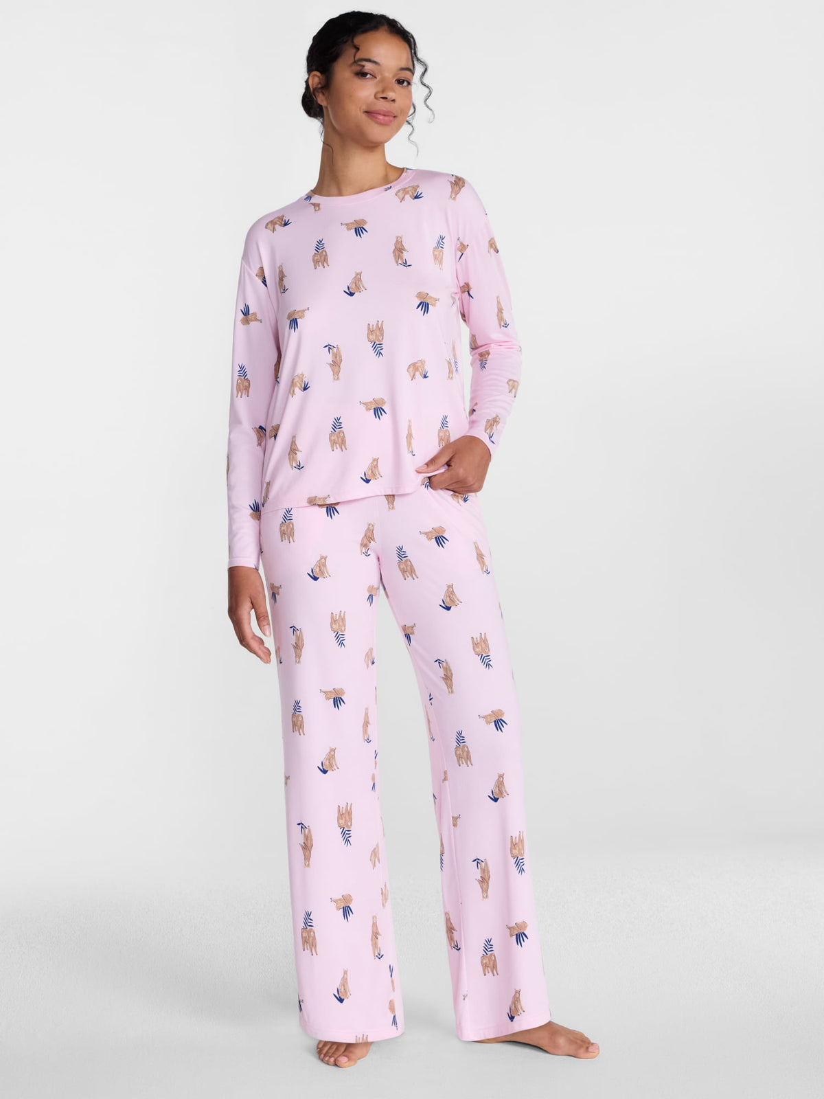 Joyspun Dreamy Soft Collection para mujer, JOS Pink City Bear, vista principal de conjunto de pijama de dos piezas #color_JOS Pink City Bear
