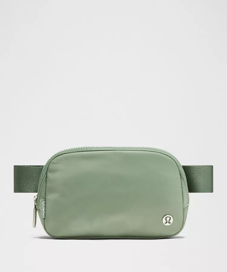 Everywhere Belt Bag 1L